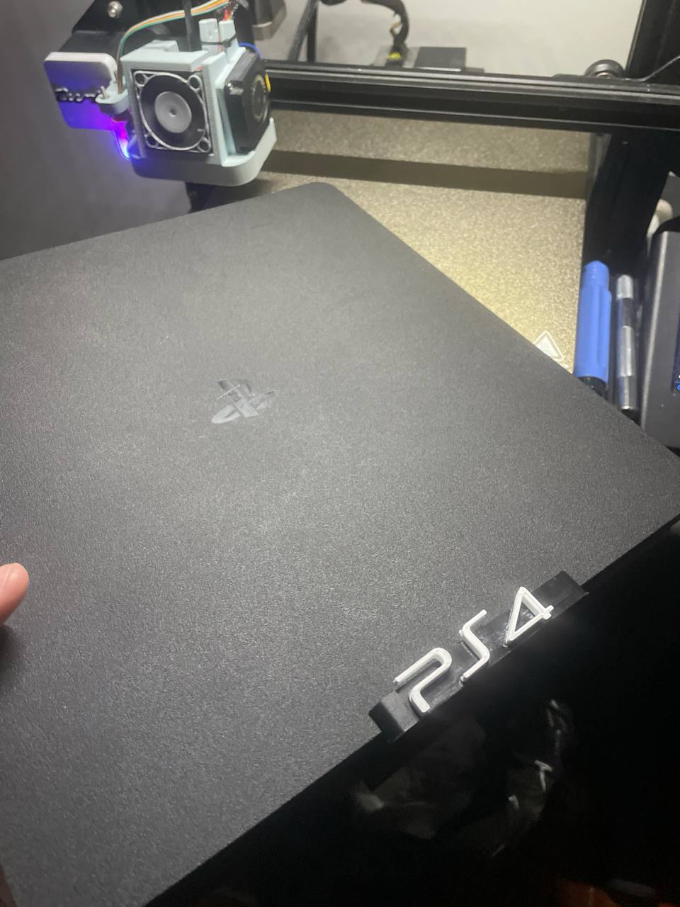 Vertical ps4 stand