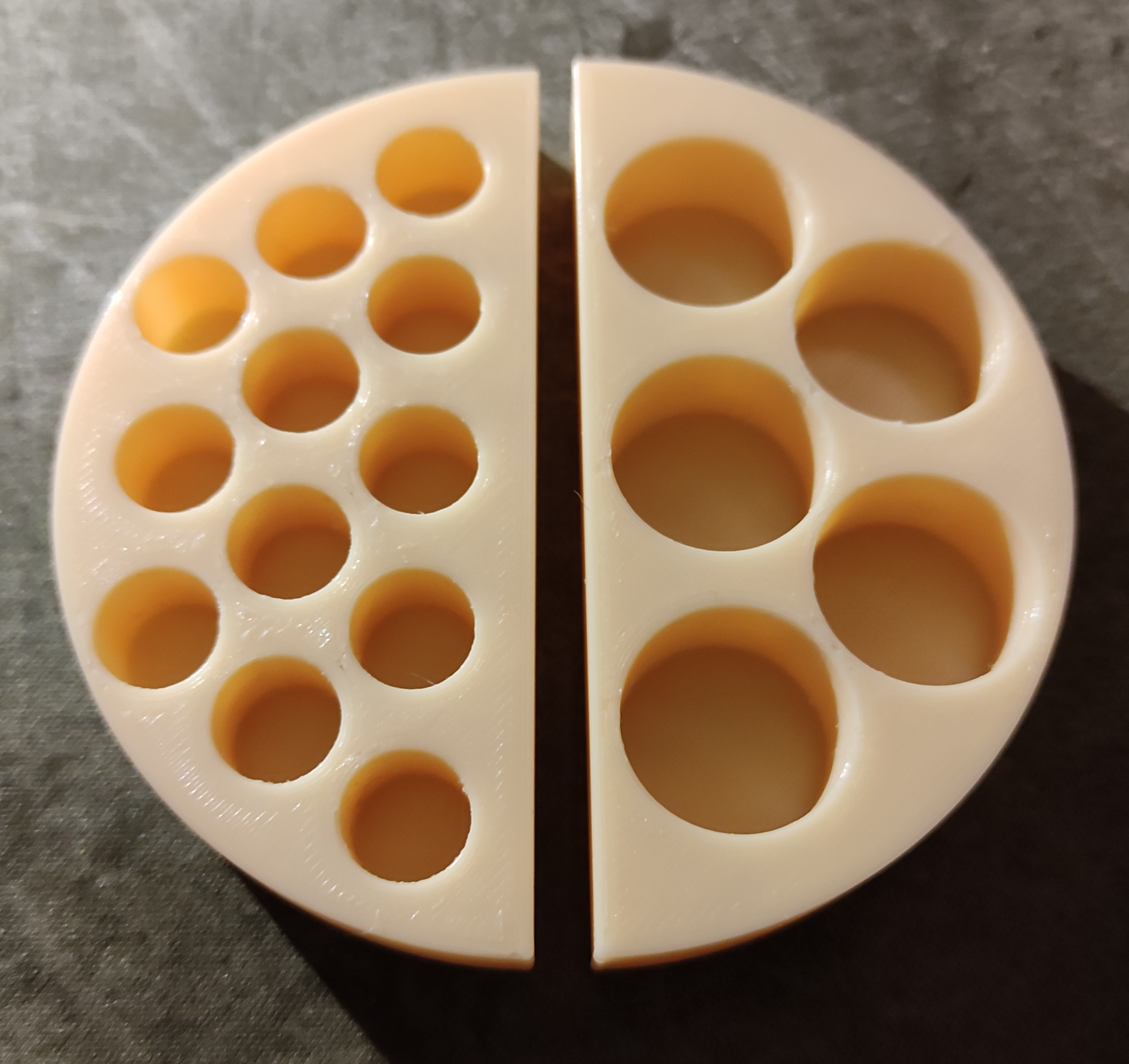 Vial racks for desiccator (Diameter <20mm/<11mm)