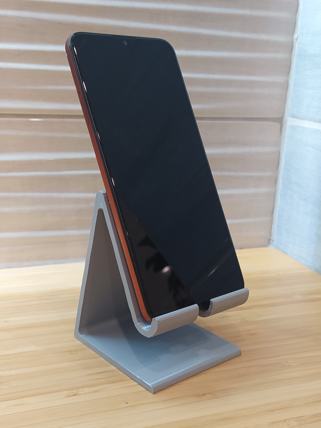 Phone stand