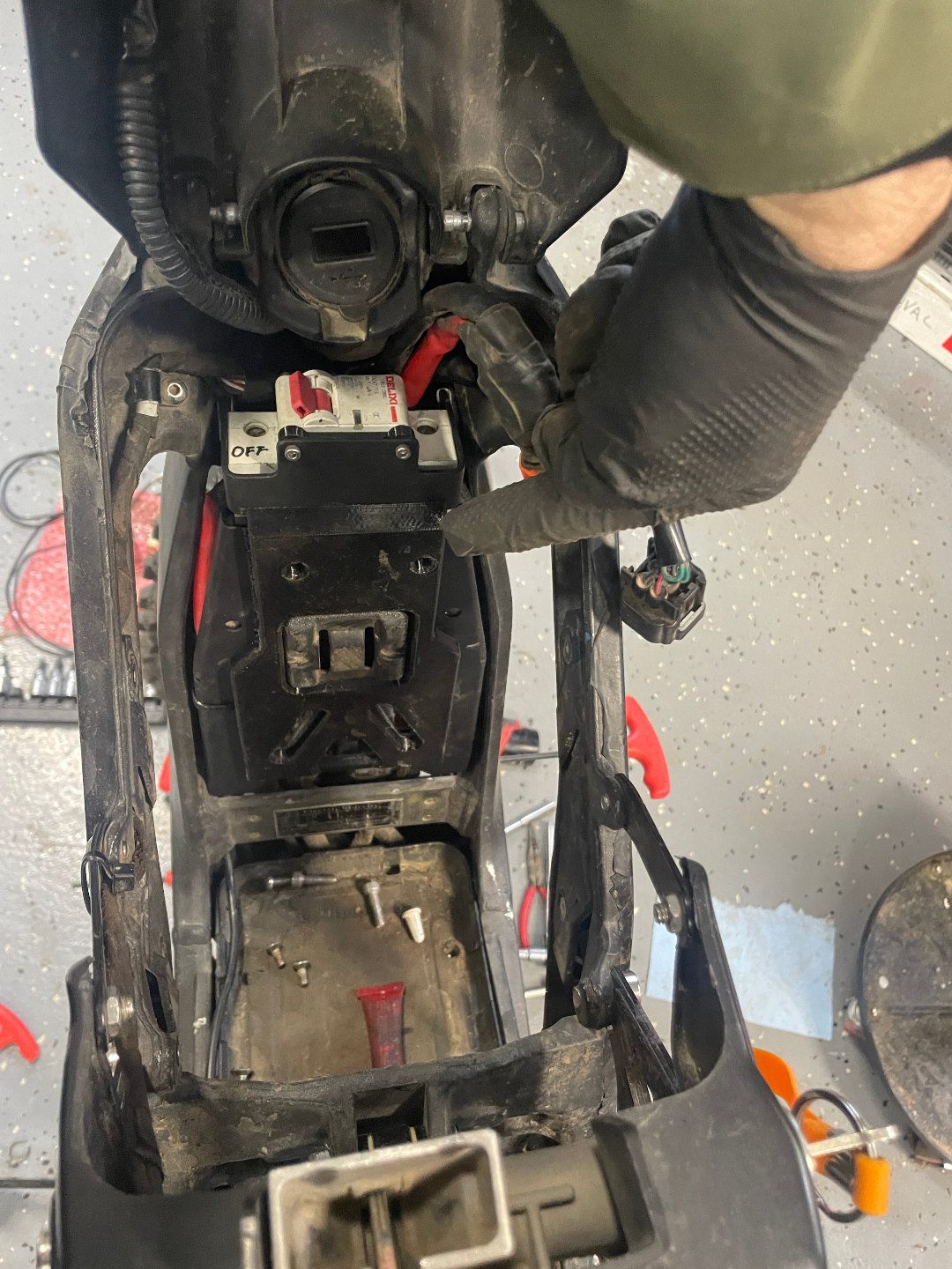 Surron Light bee X - front battery plate padding