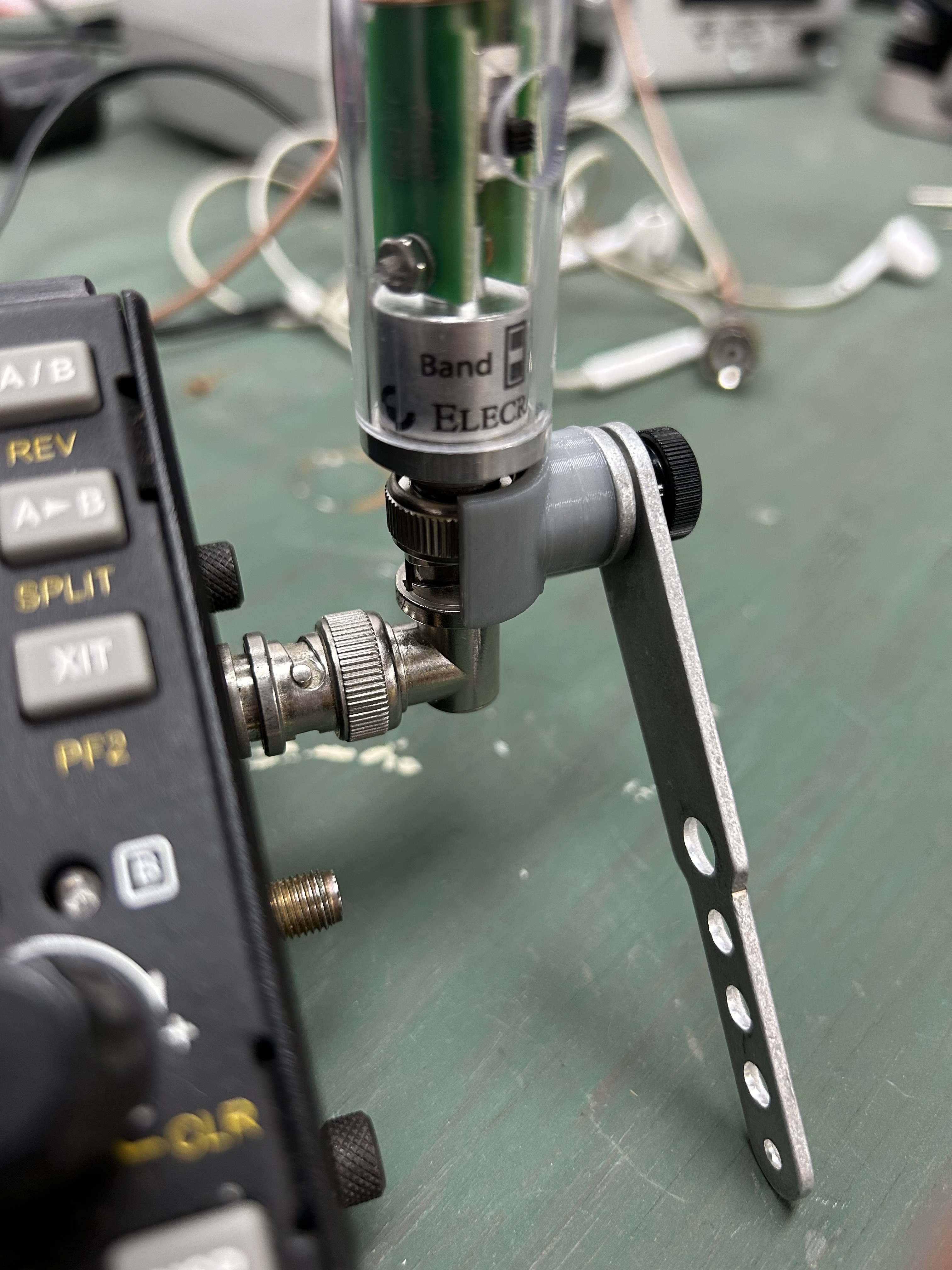 Elecraft AX1 Antenna Clip