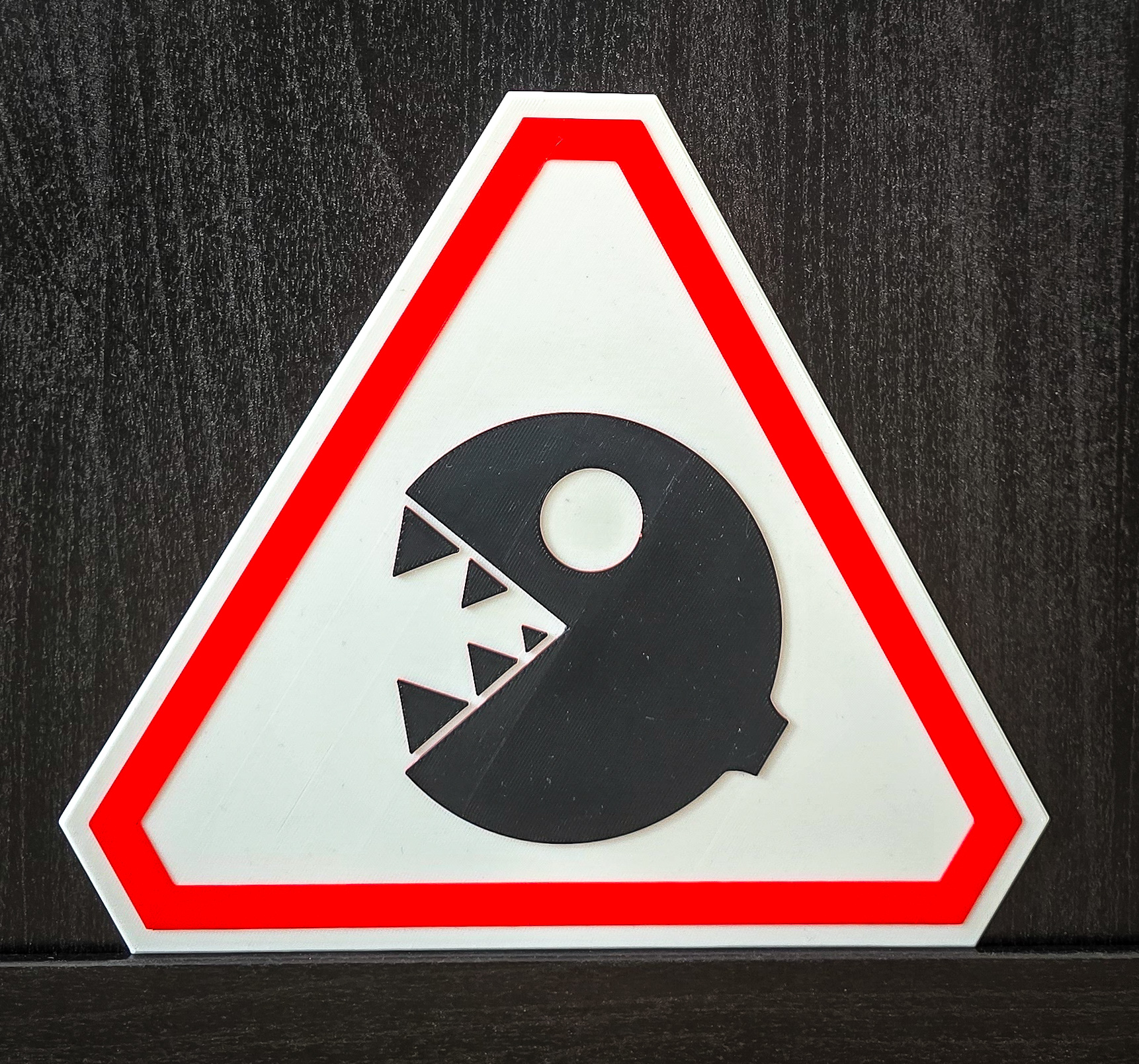 Nintendo Chomp - Mario Kart 8 traffic sign