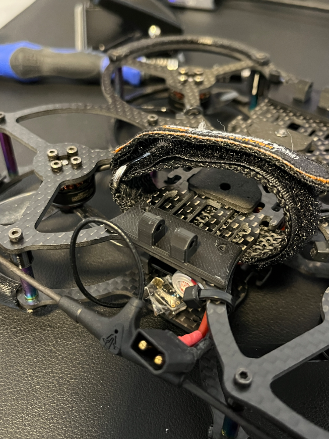 Lumenier QAV-PRO 1st generation: naked GoPro Mount