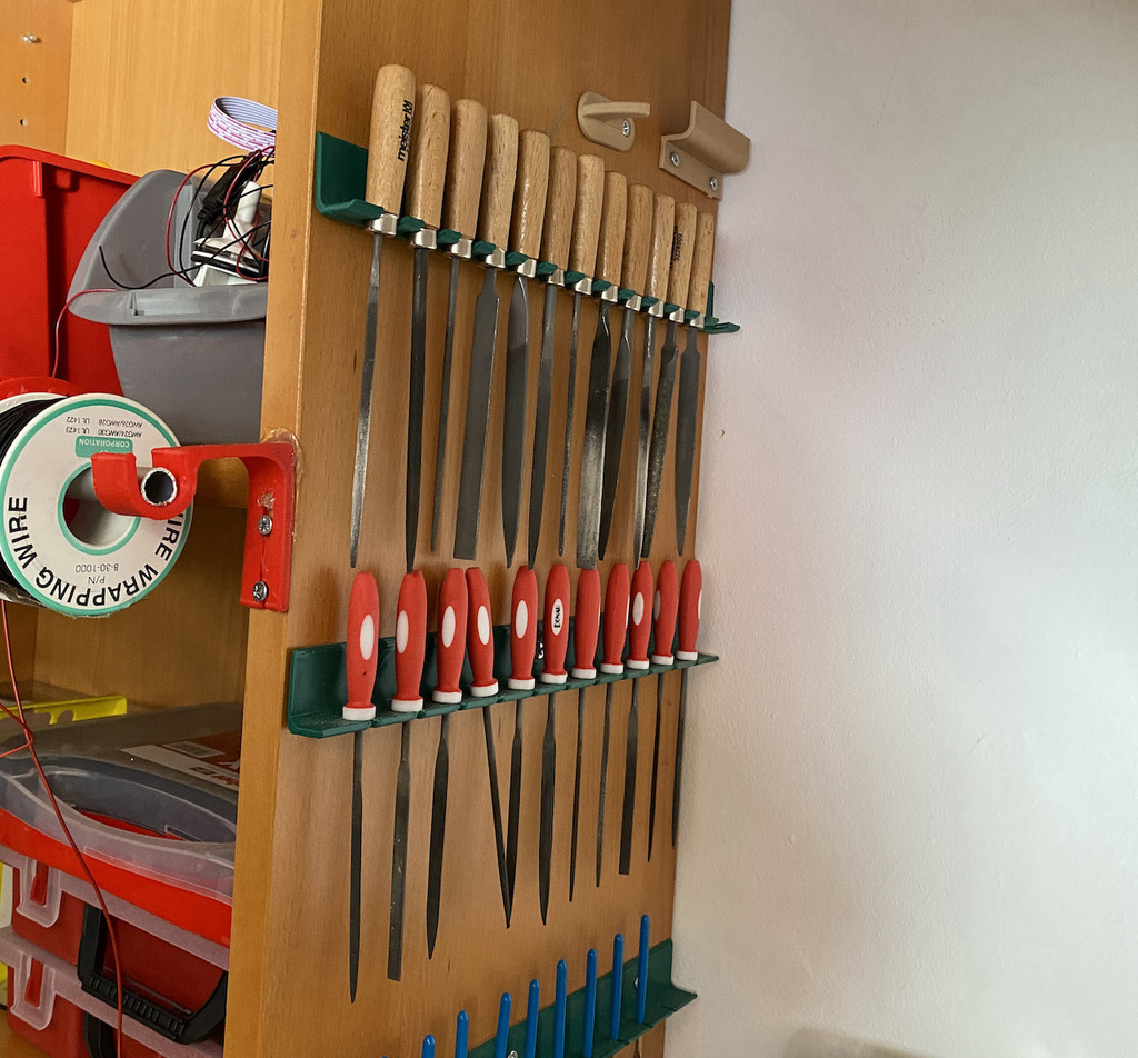 3.5 and 11mm diameter file holder