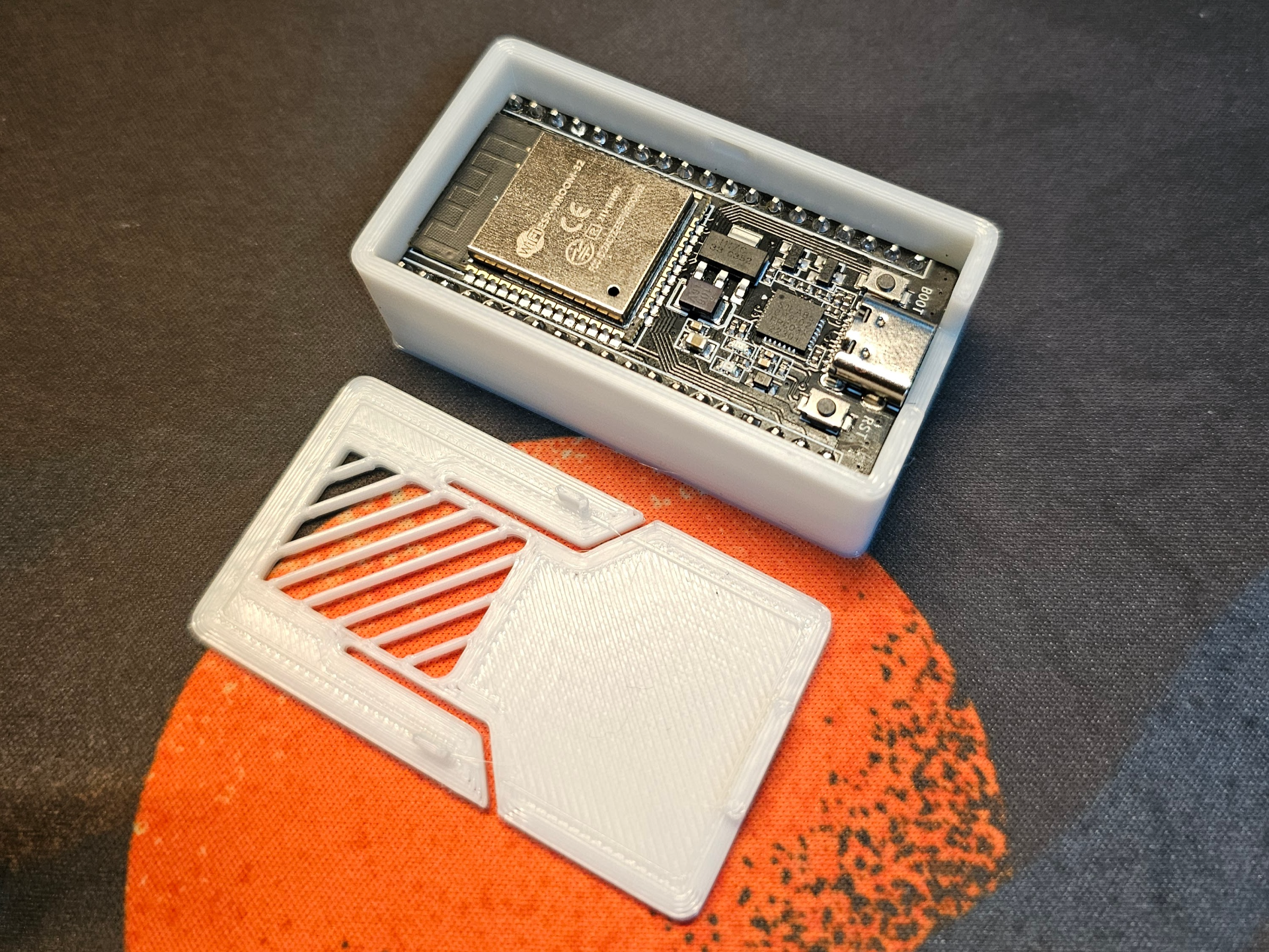 ESP32-WROOM-32 38 Pin Snap On Case