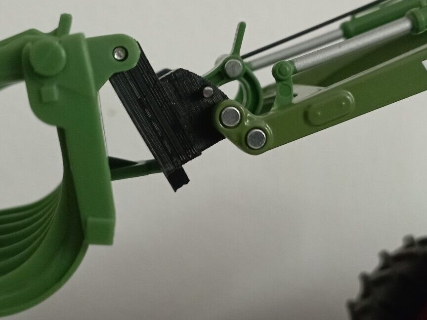 Frontlader Adapter Siku Control 1:32