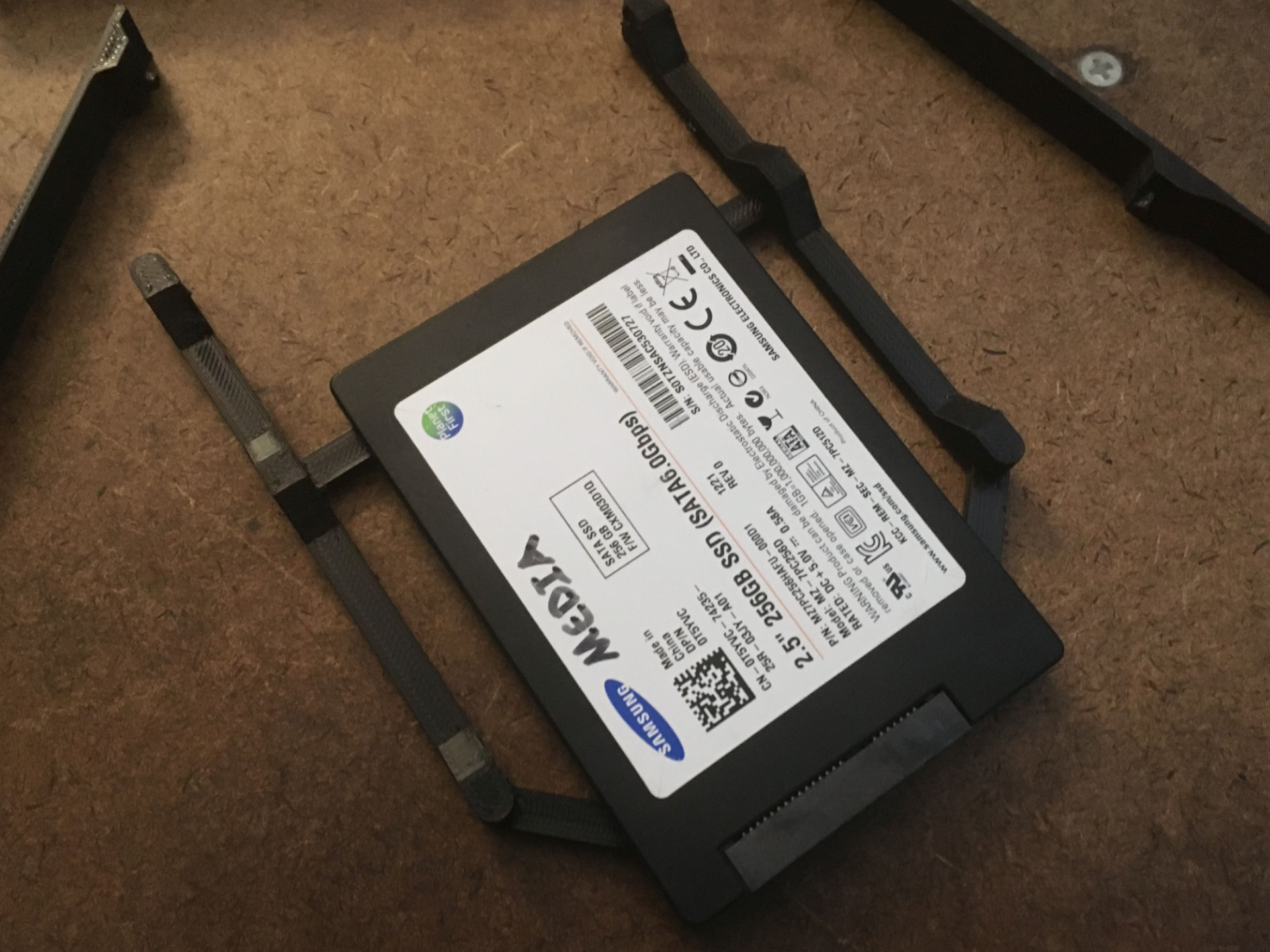2.5" SSD to 3.5" SATA Bay Adapter