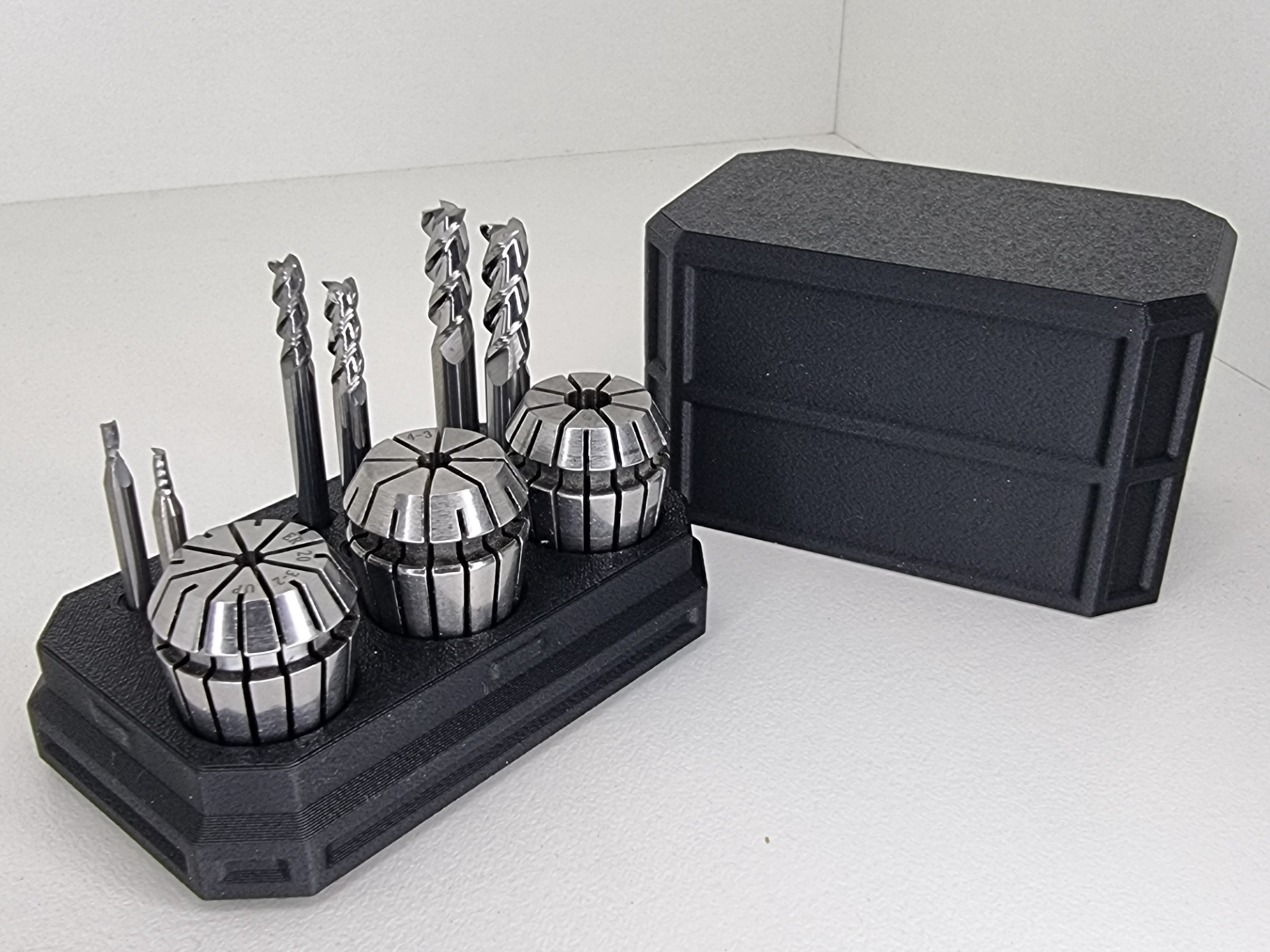 ER20 Collet holder x3 plus 3mm - 4mm - 6mm endmill