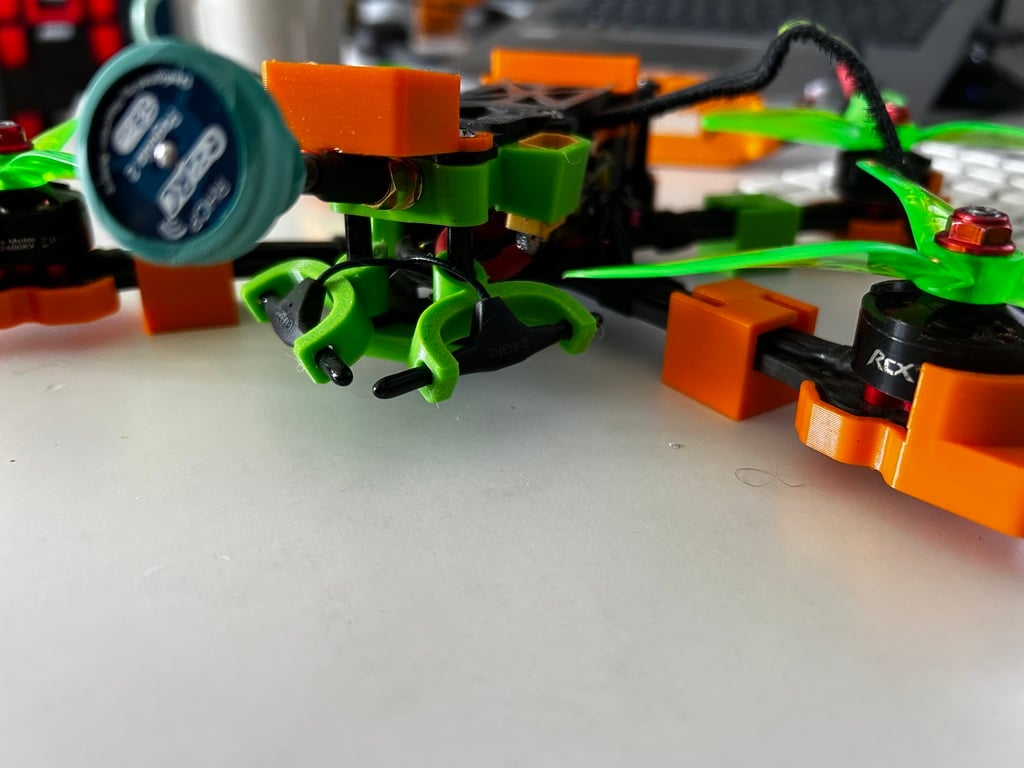 GEPRC Mark2 5" - dual antena GEPRC ELRS