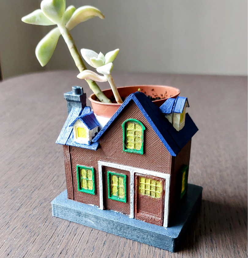 Cozy House Plant Pot