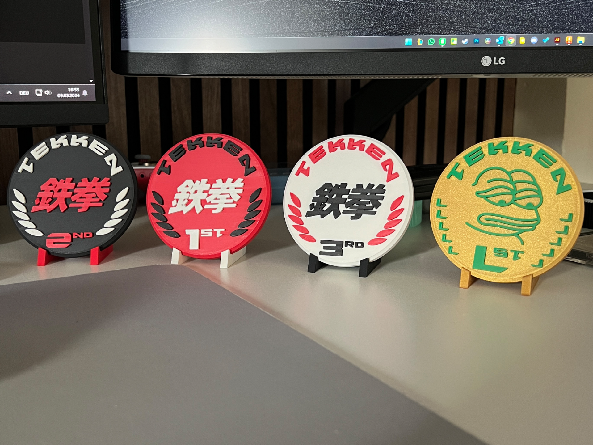 TEKKEN 8 Tournament Badges/Medals with Stand