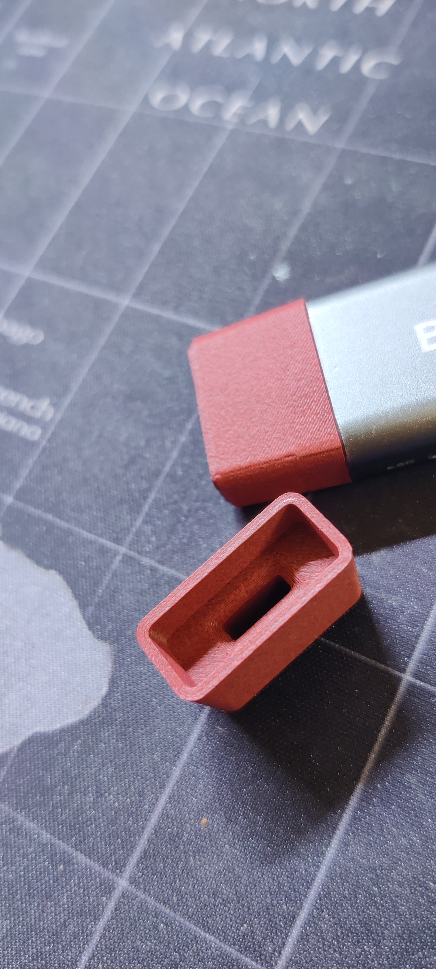 USB-A USB-C Cover