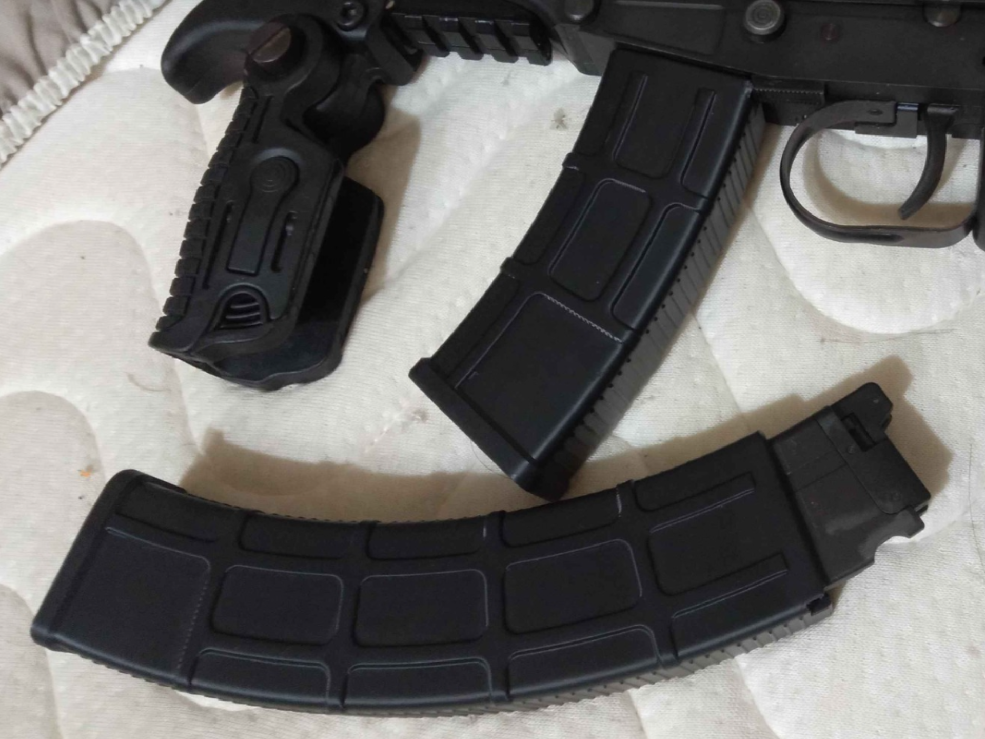 KWA VZ61 magazine sleeve