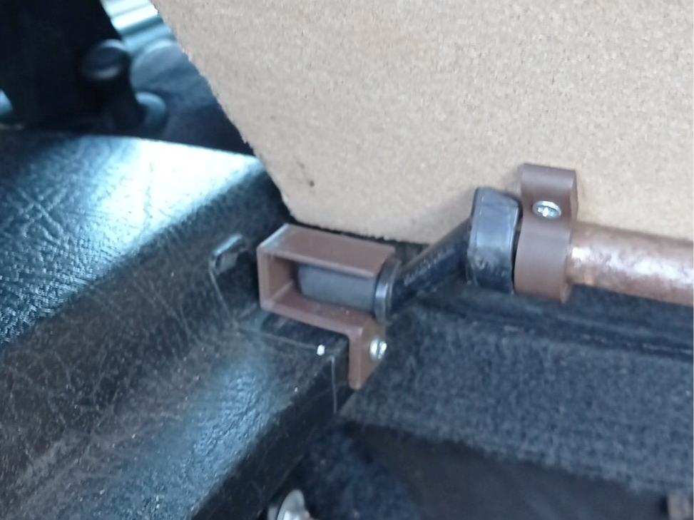 Golf mk2 parcel shelf support fix