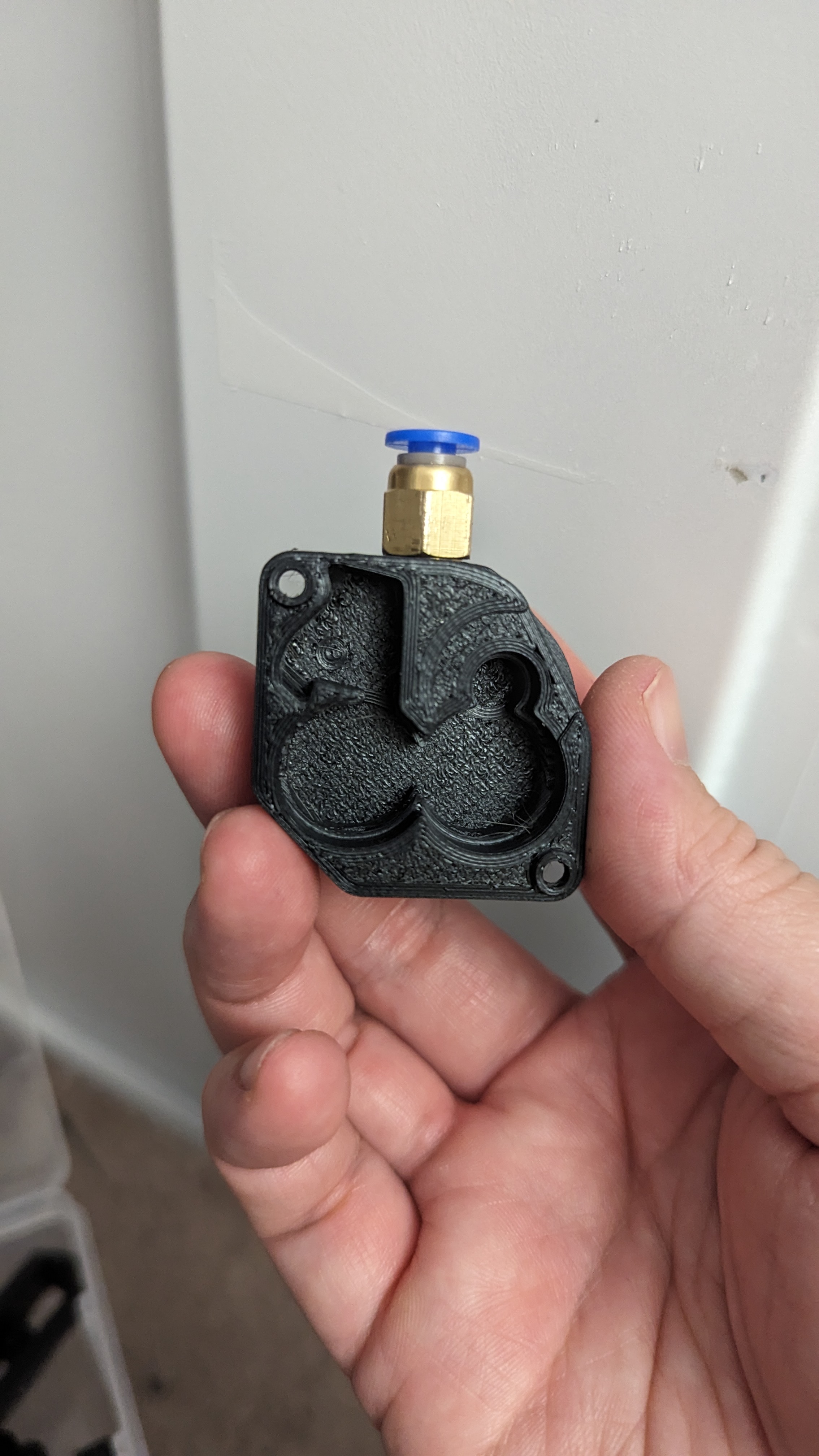 henlor's k1 extruder built in filament sensor