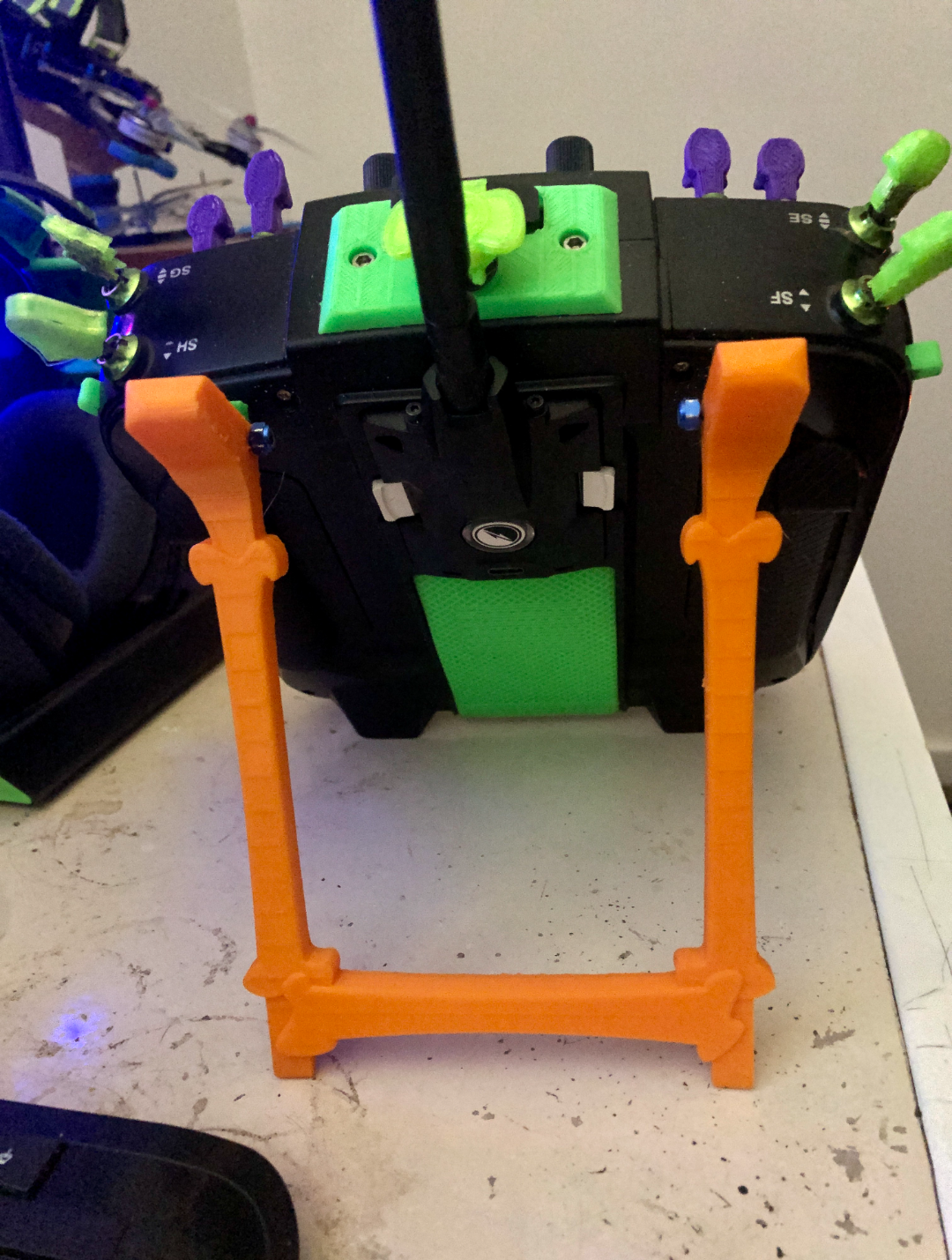 Radiomaster TX16s Bone stand