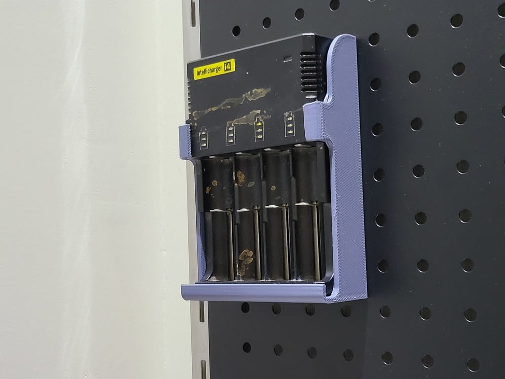 Nitecore Intellicharger i4 Pegboard Mounted Holder