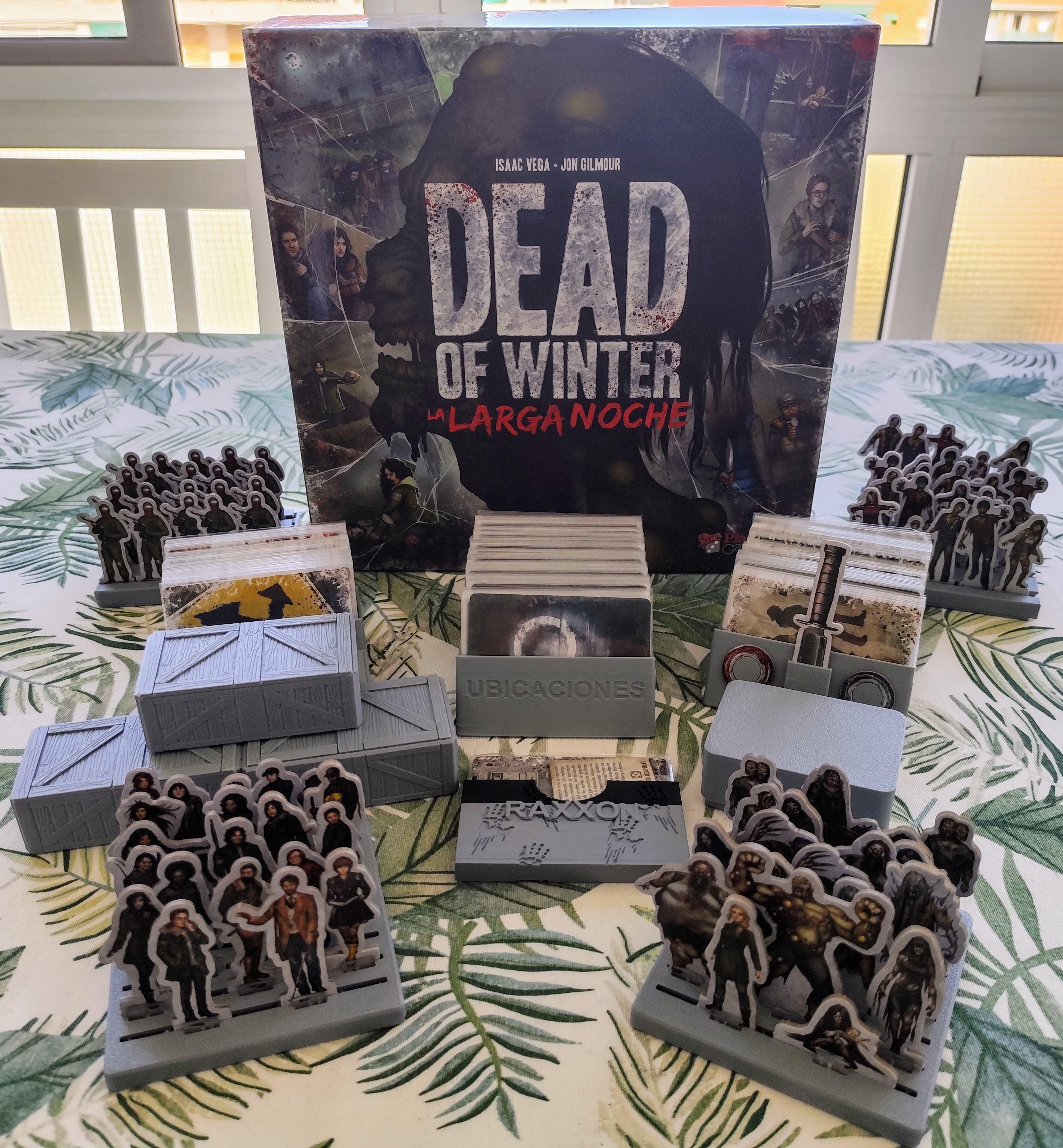 Dead of Winter: The Long Night INSERT