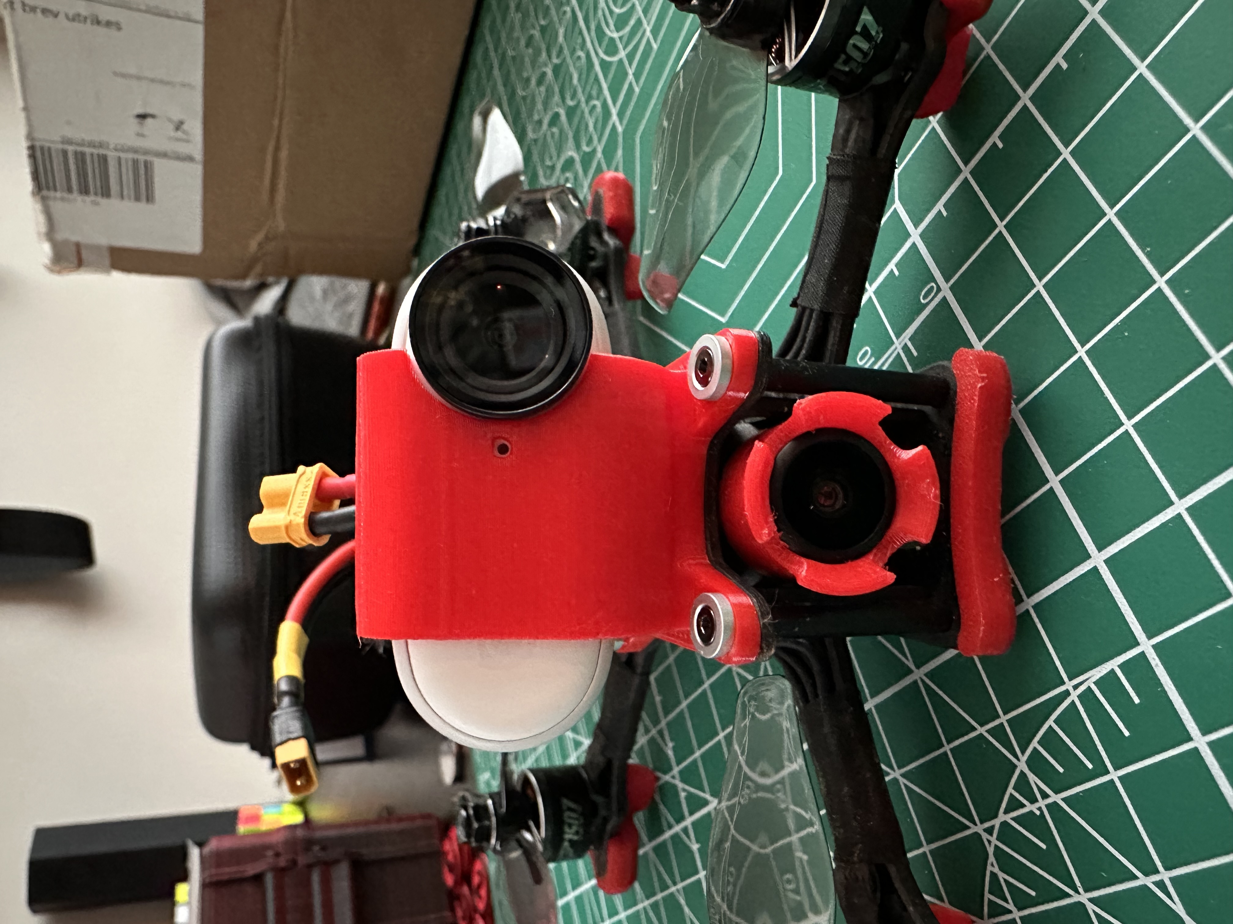 Insta360 Go 2 Mount for Quadmula F3 Split