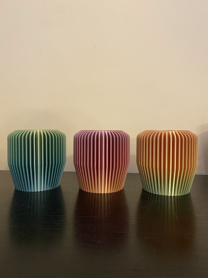 NEO Symmetry Vase
