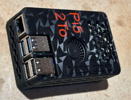raspberry pi5 case, with nvme base pimoroni