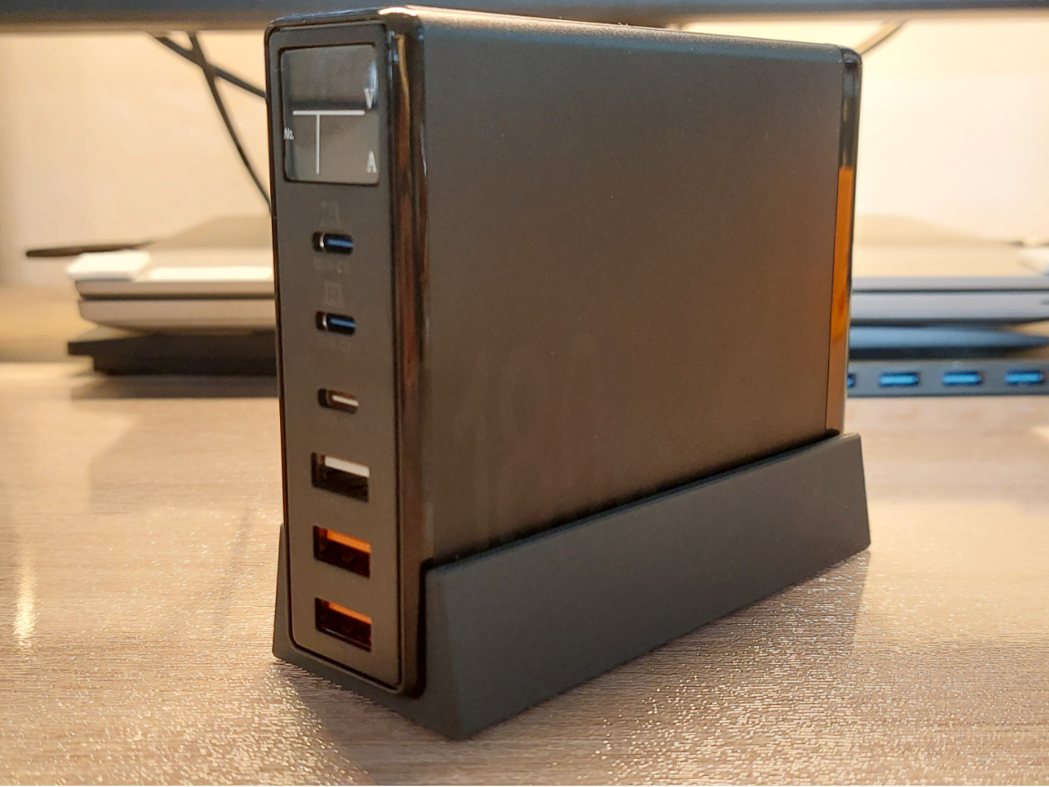 USB Charging Station Stand