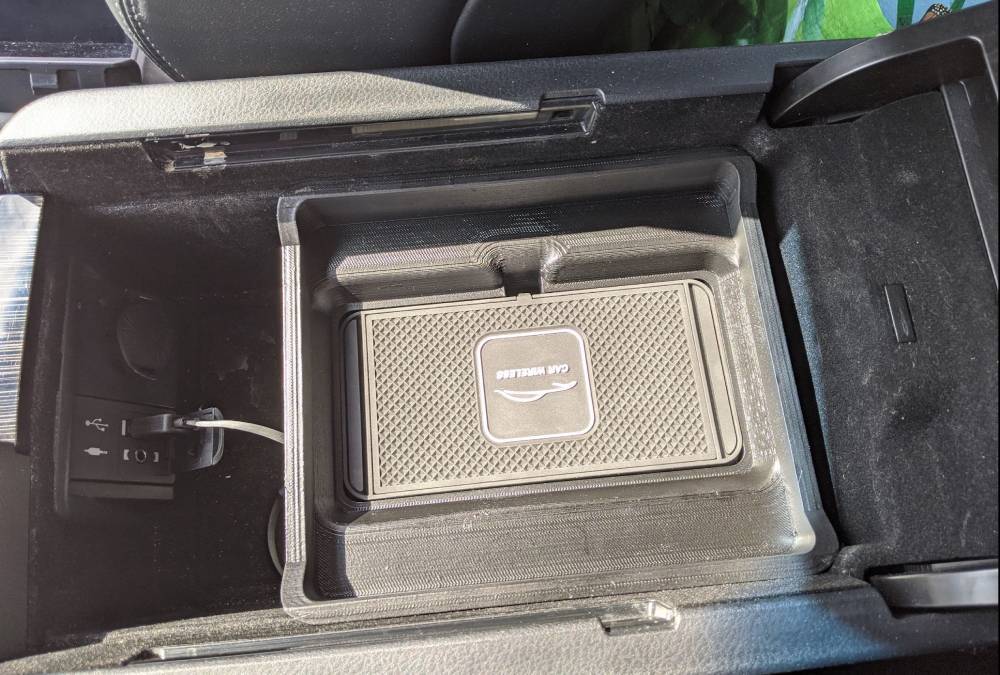LEXUS 2012 GS 250 Wireless Phone Charger Holder