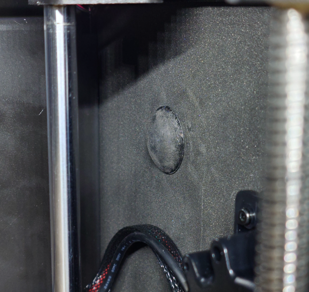 Qidi Plus4 side panel bolt cover