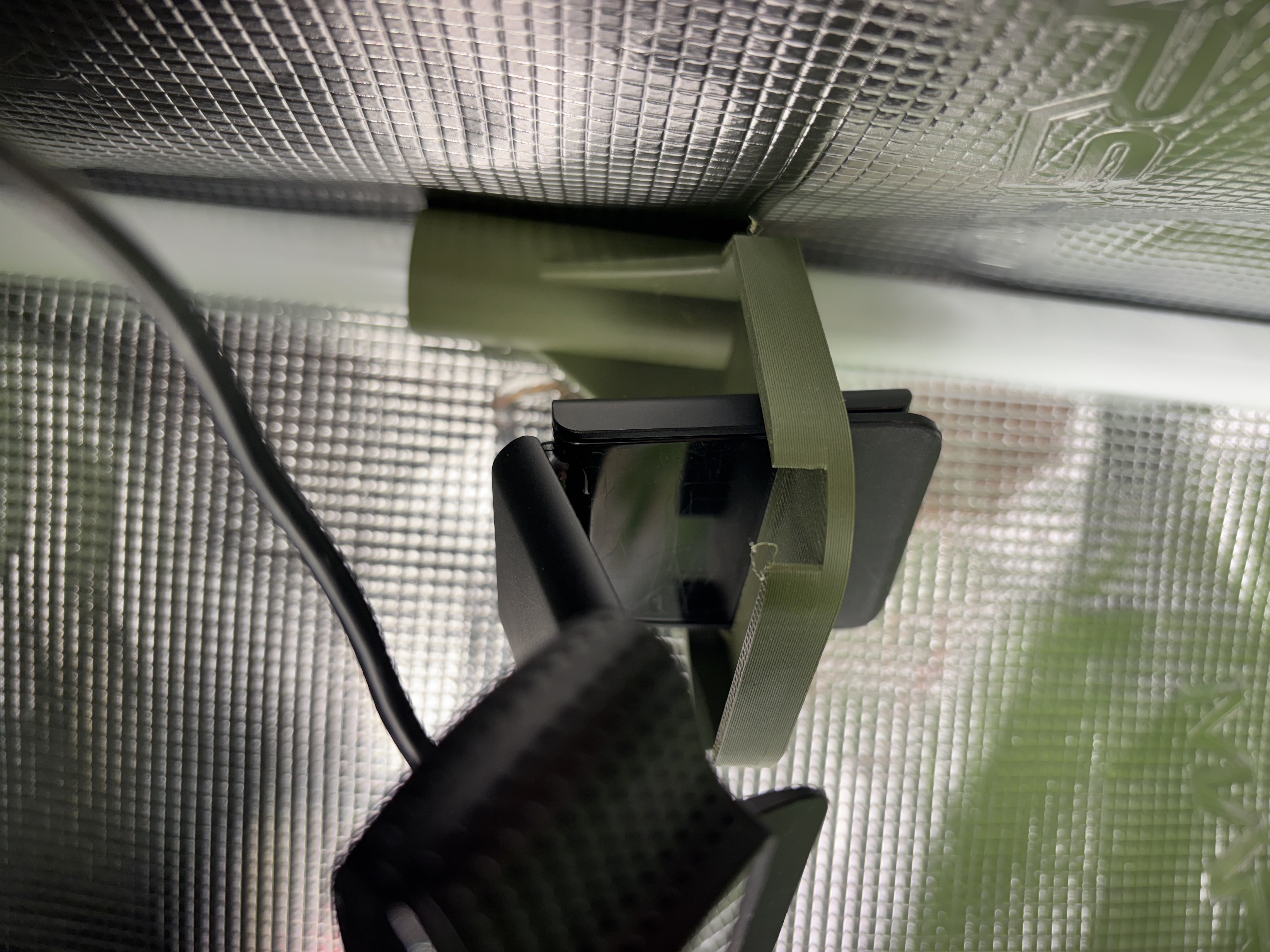 Logitech C920s arm for 16mm frame grow tent