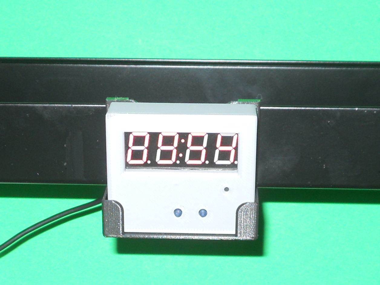 DIY Clock Case Vattenkar Holder