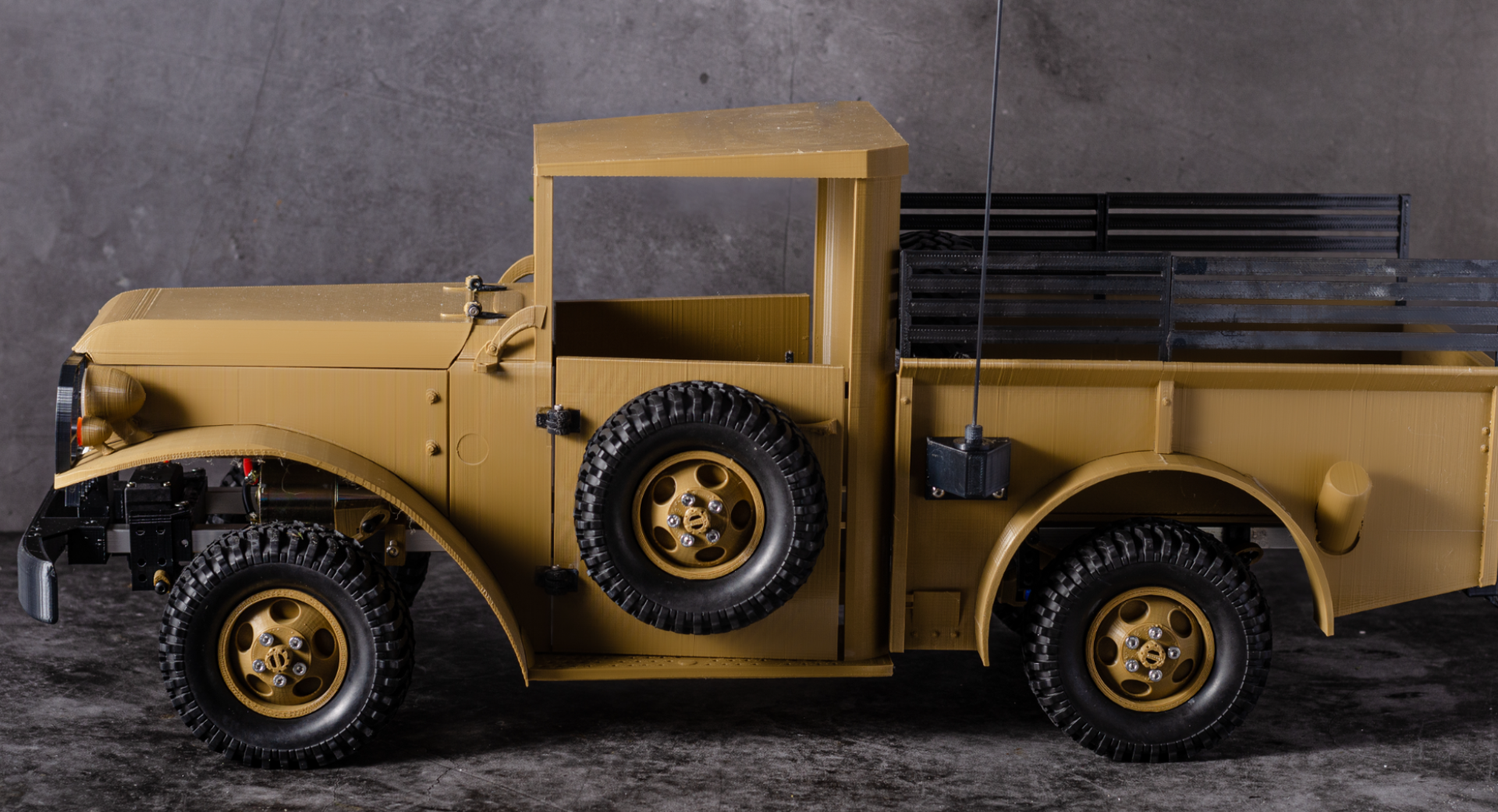 RC CAR Power Wagon M37
