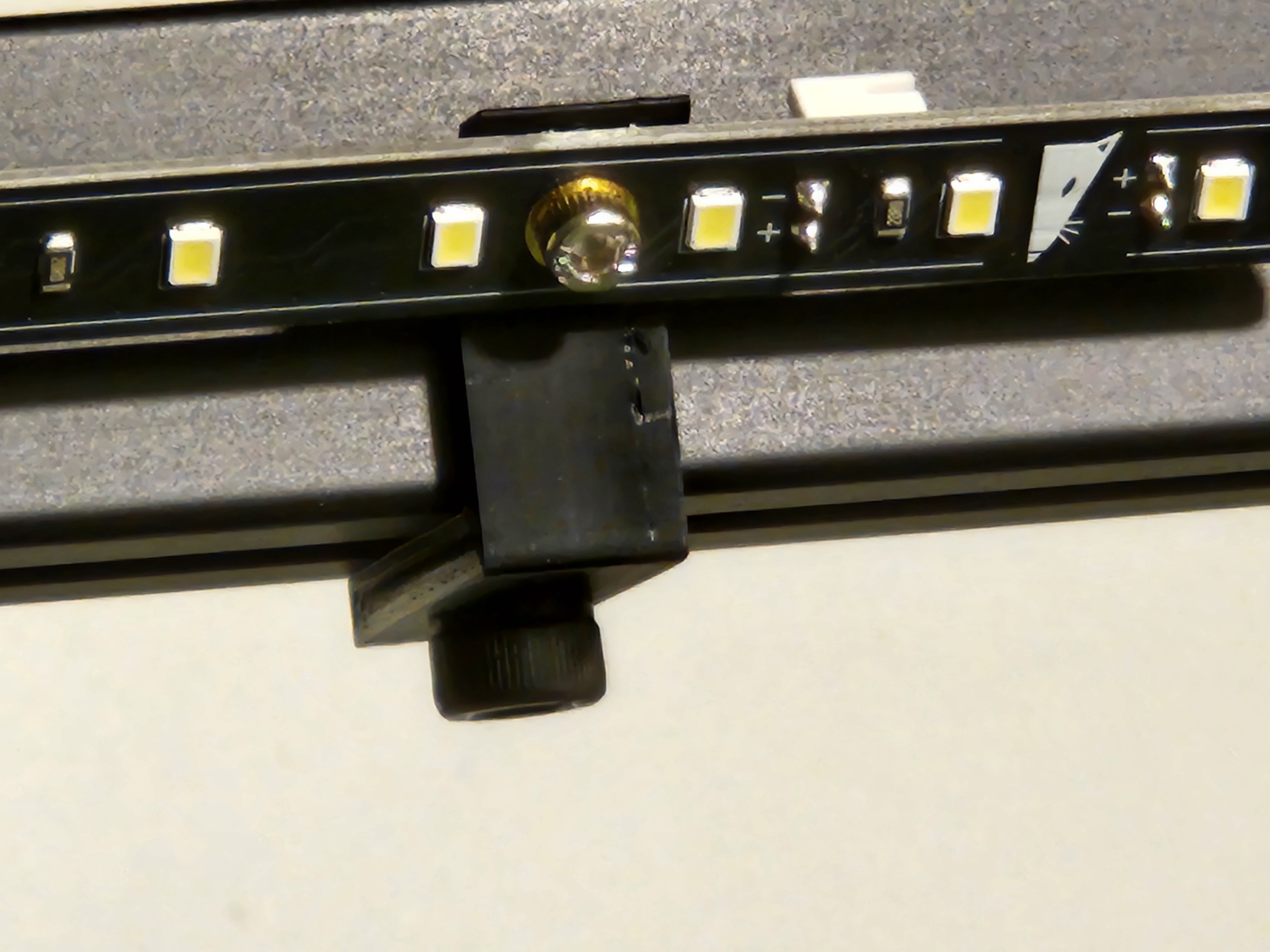 Small 3030 Daylight LED Mount (Vector3D)