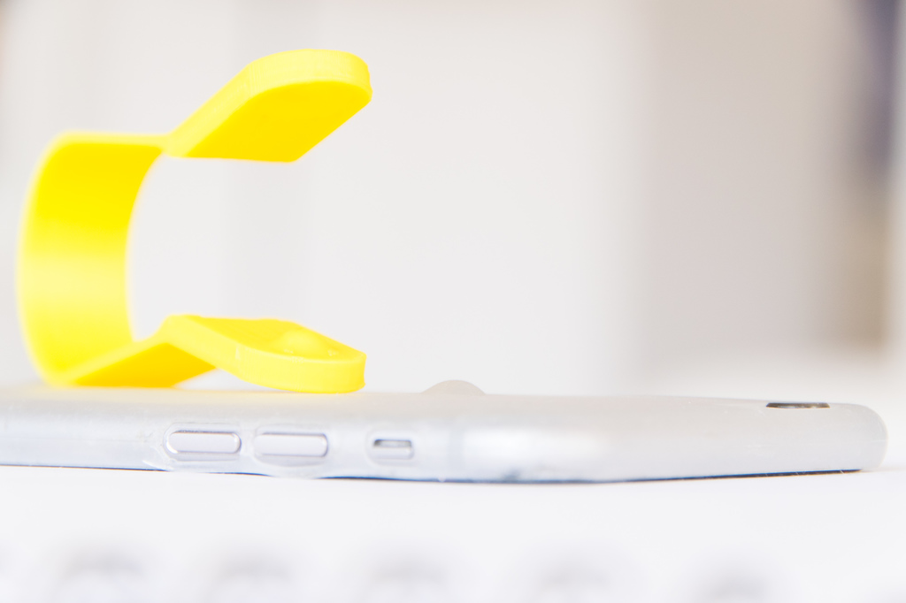 Dimpler - The iPhone camera saver for thin cases