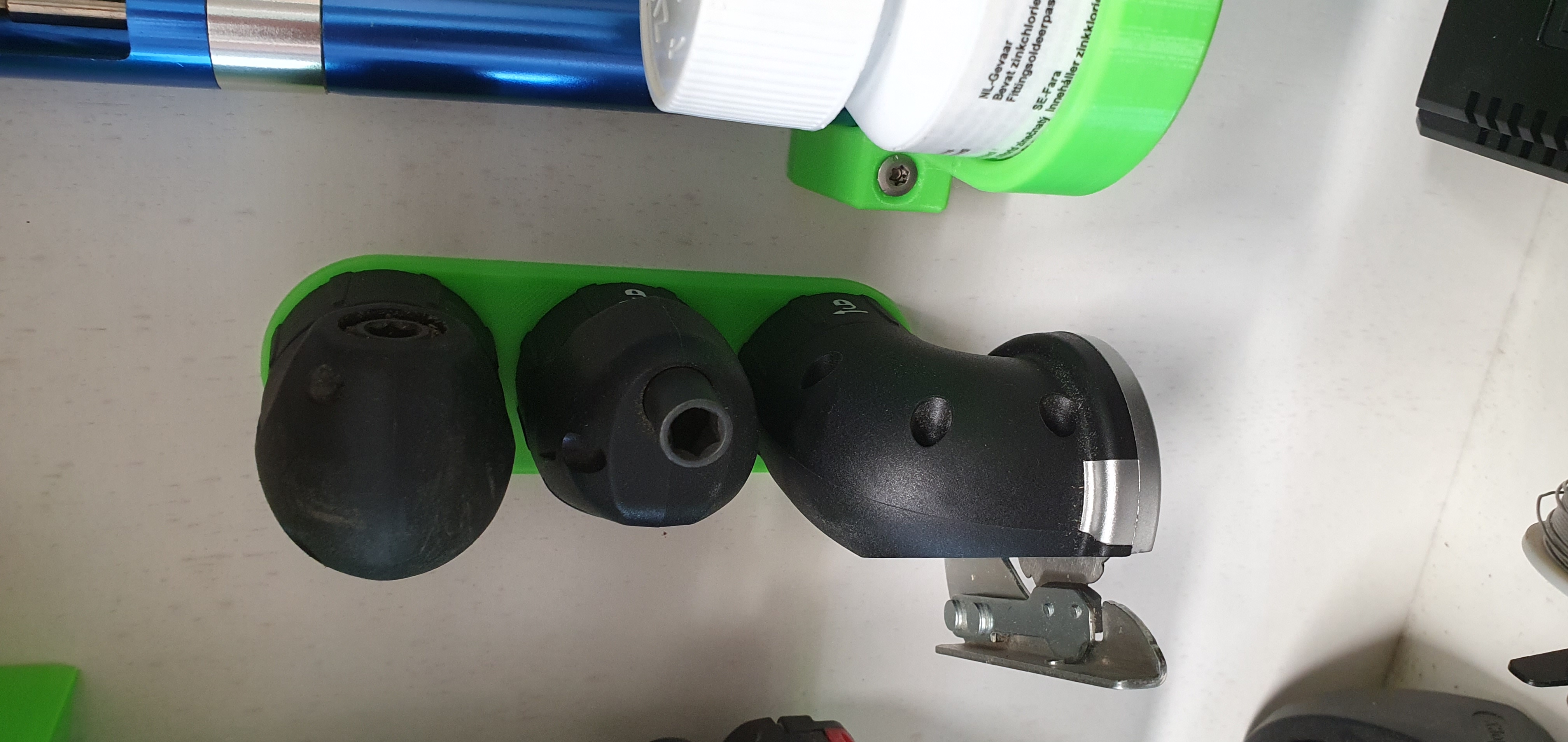 Bosch IXO attachment holder