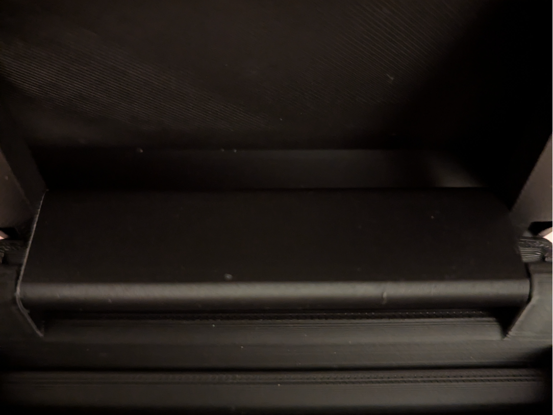 Middle Latch for Giftcard Box (Restoredoctor)