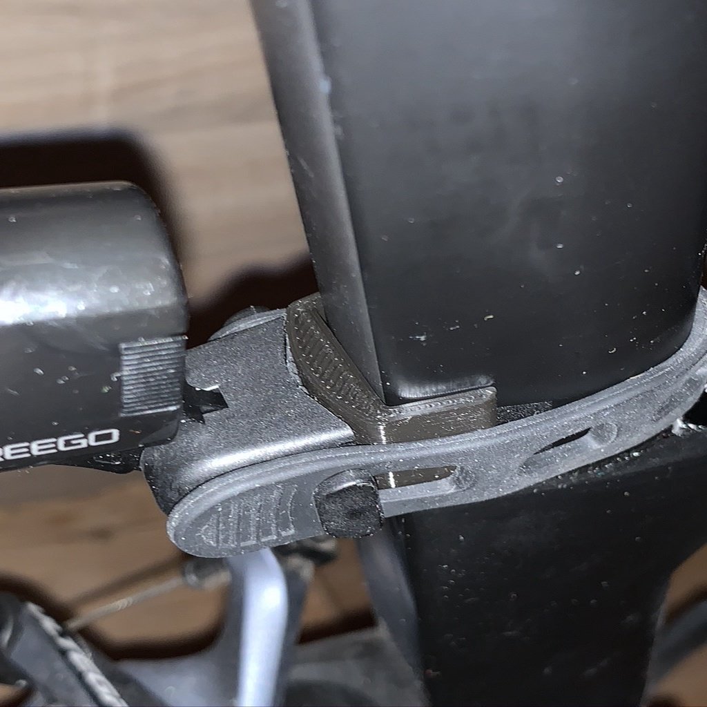 2019 Aeroad seatpost adapter for Trelok back light