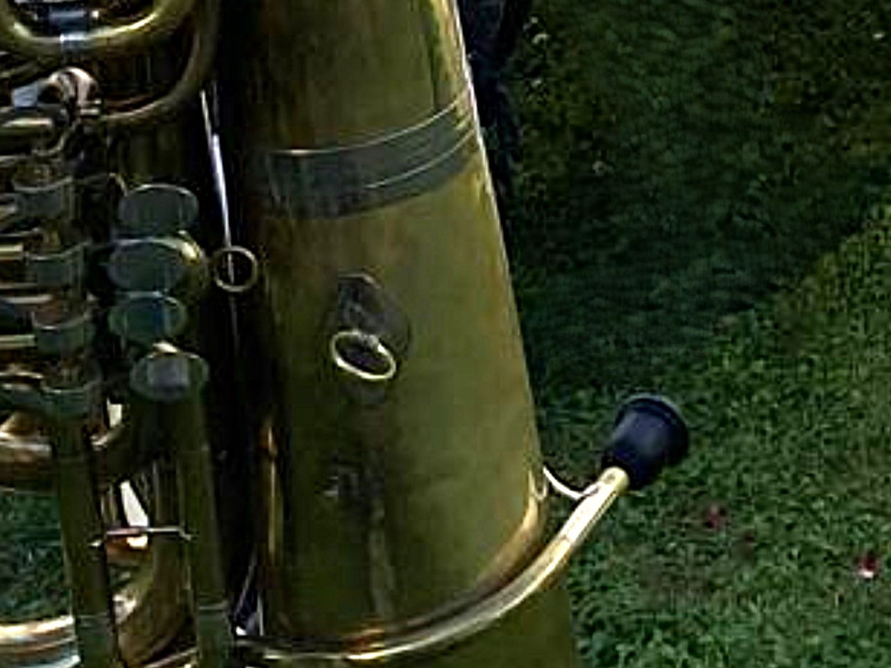 Tuba mouthpiece