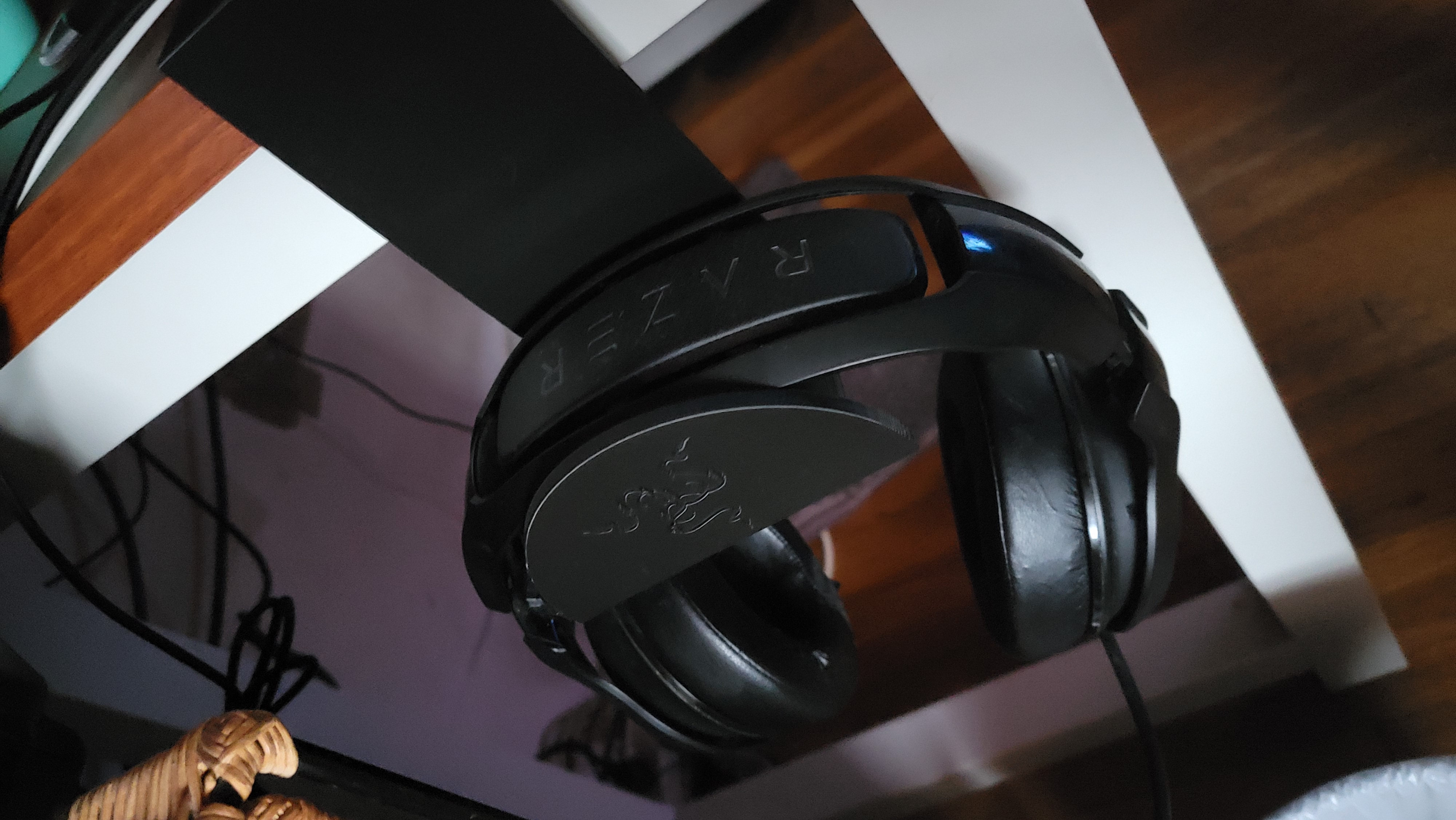 Headset Hanger (Razer logo)