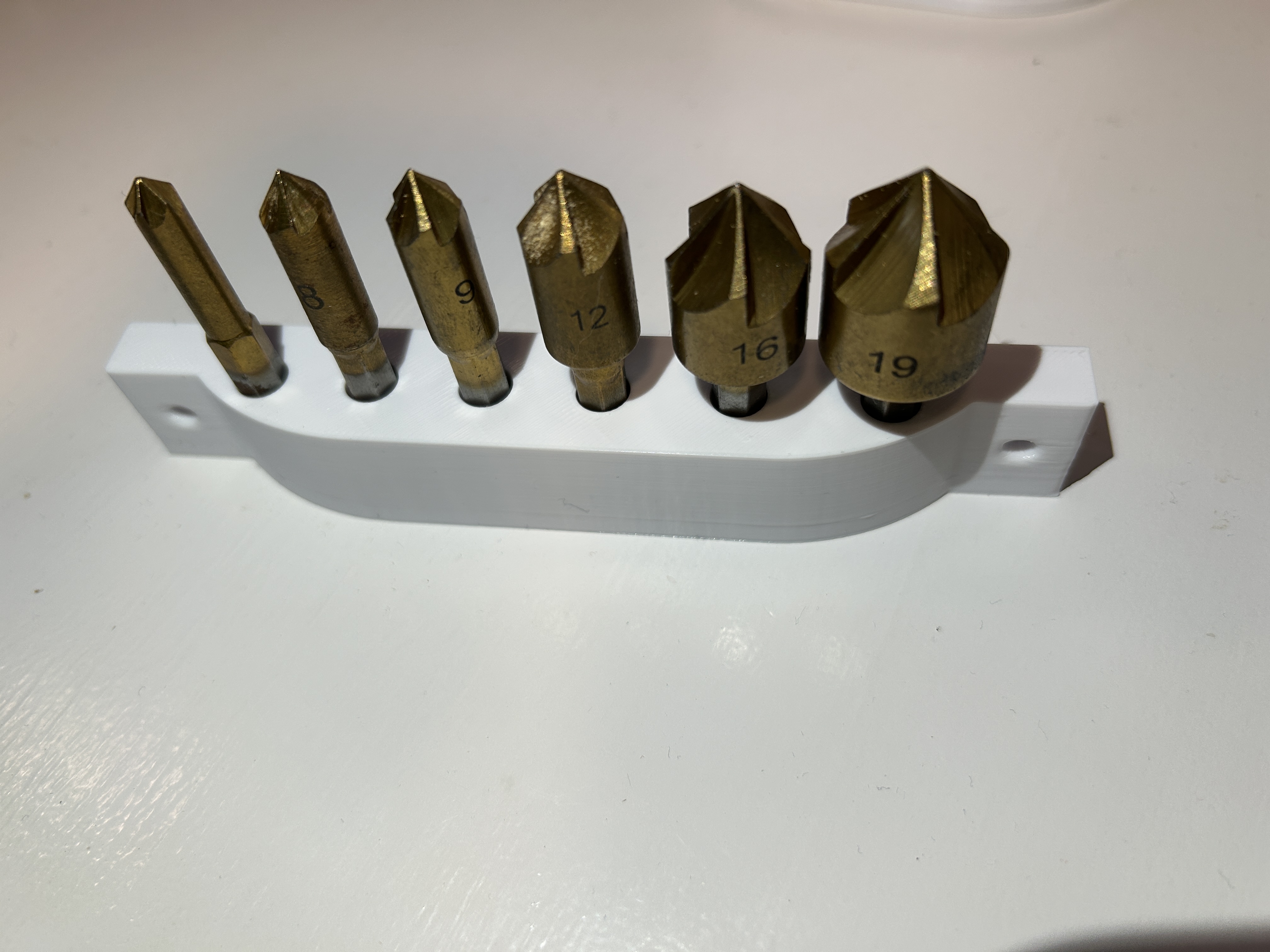 Counter sink drill bit set holder with magnets
