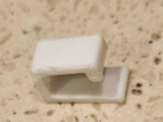 Pot lid clip
