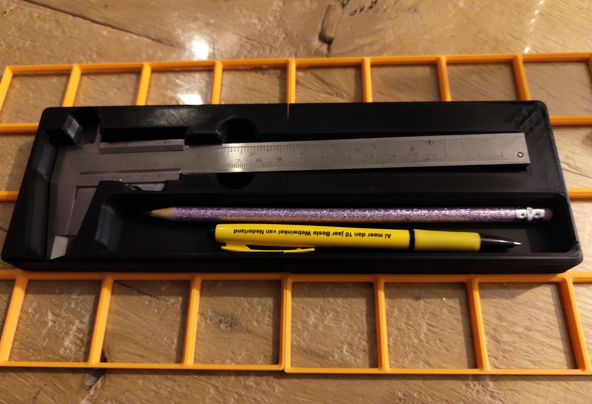 GridFinity Caliper box for Somet Inox Caliper.
