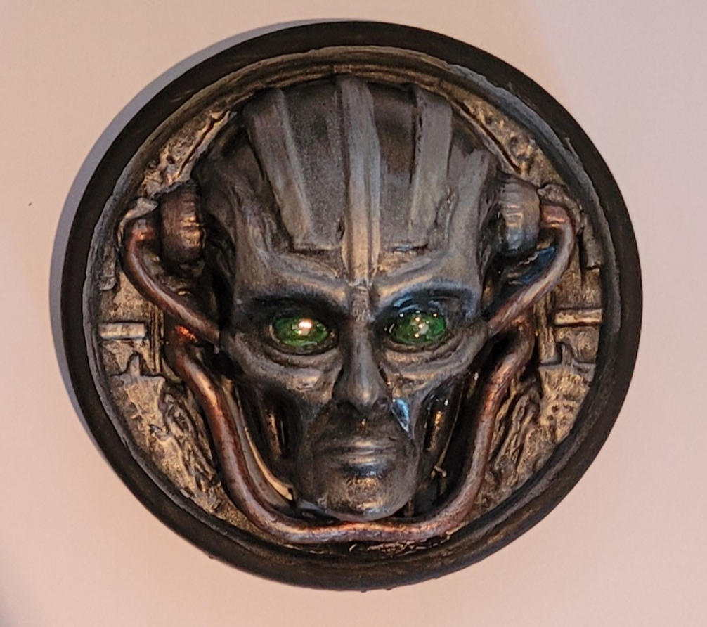 ALIEN CYBORG