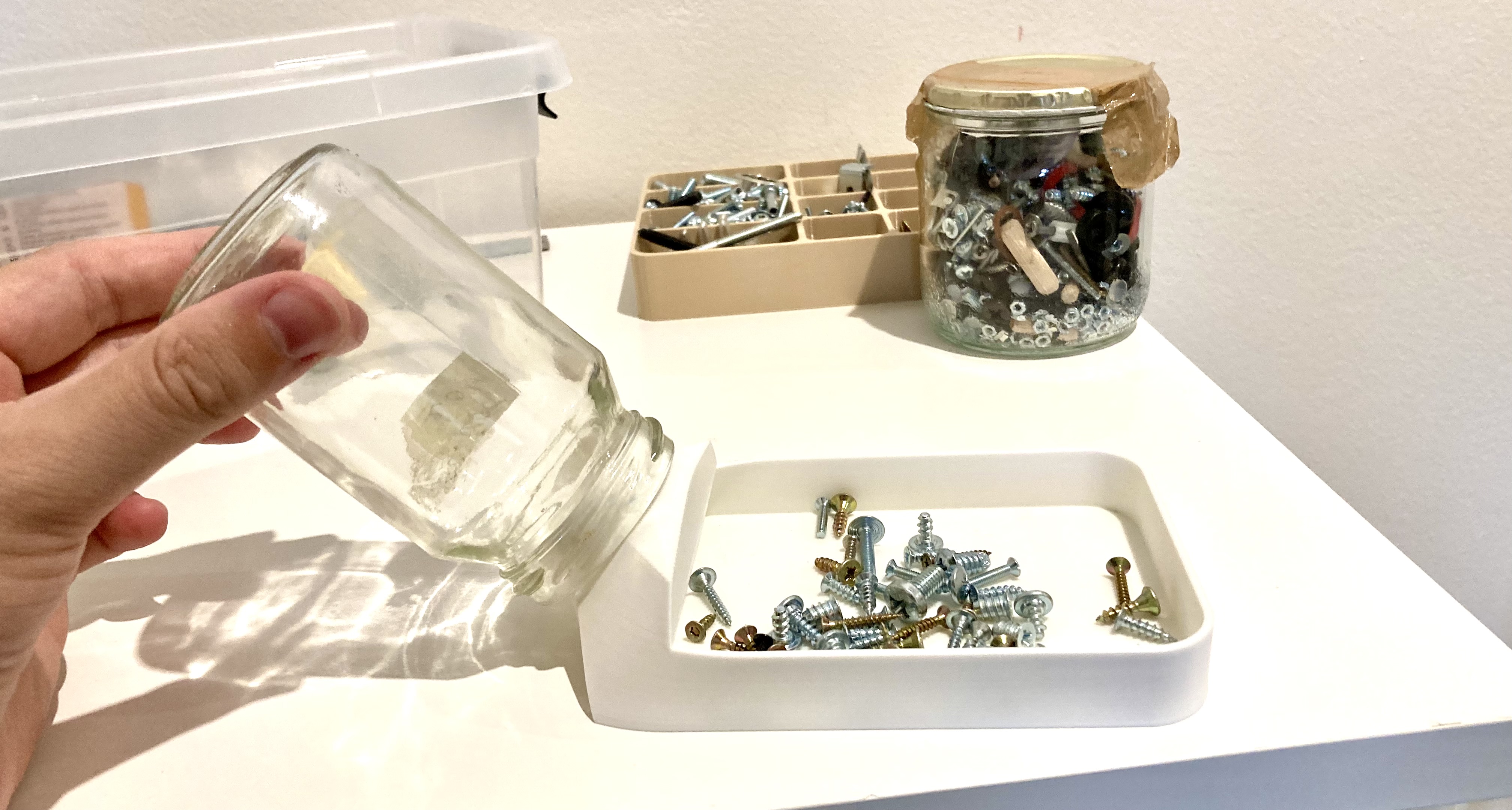 Screw Organizer with Funnel
