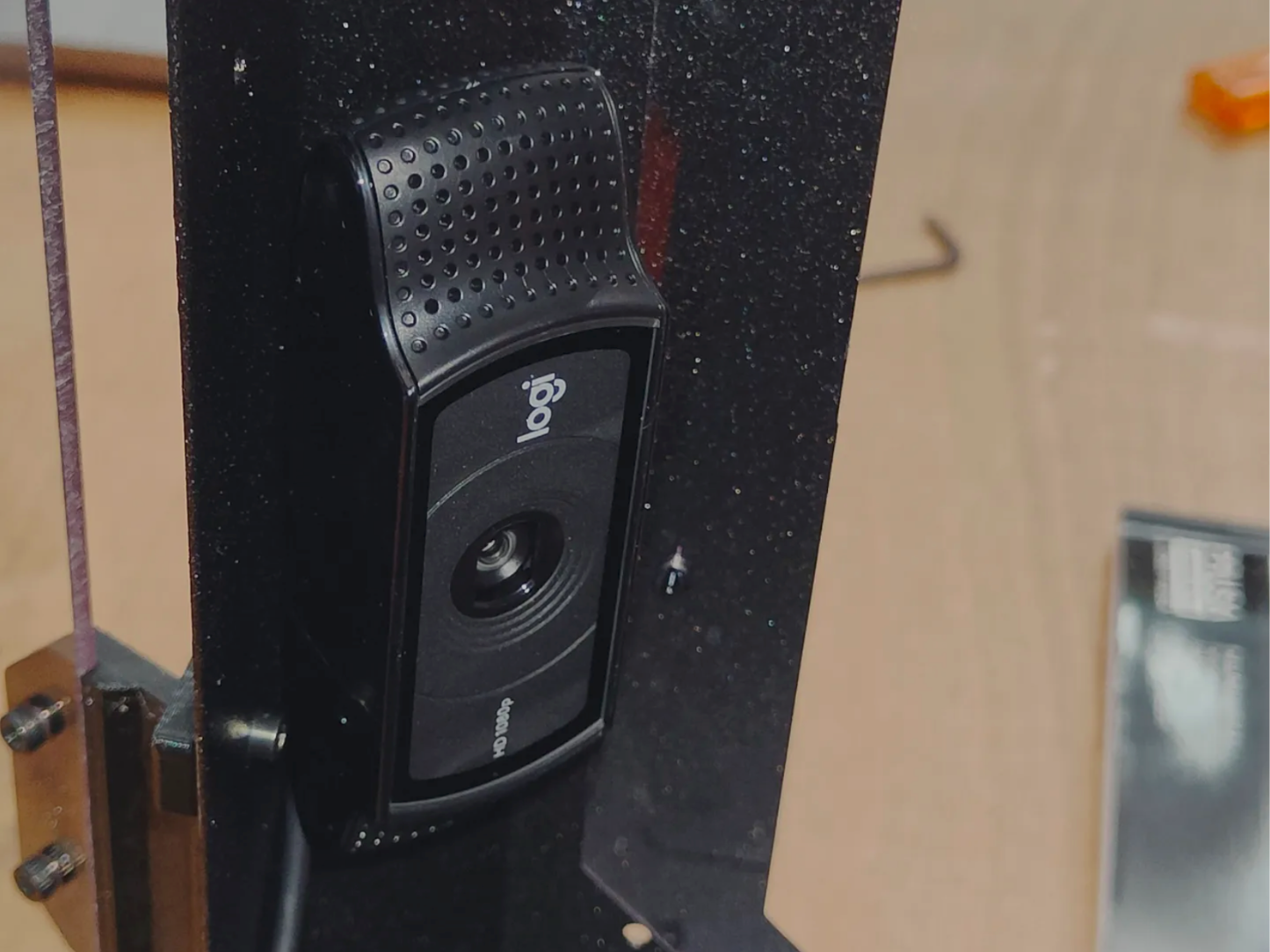 VerticalMount for Logitech C920 to Prusa Enclosure
