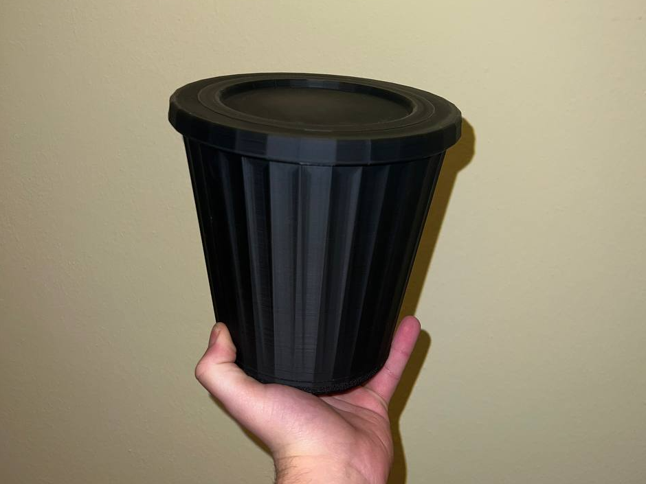 Wastebasket