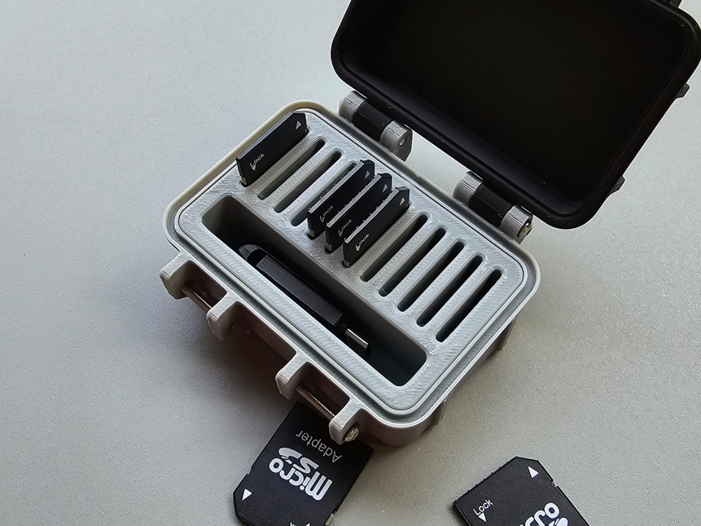 SD Card & Thumbdrive Compact Rugged Case
