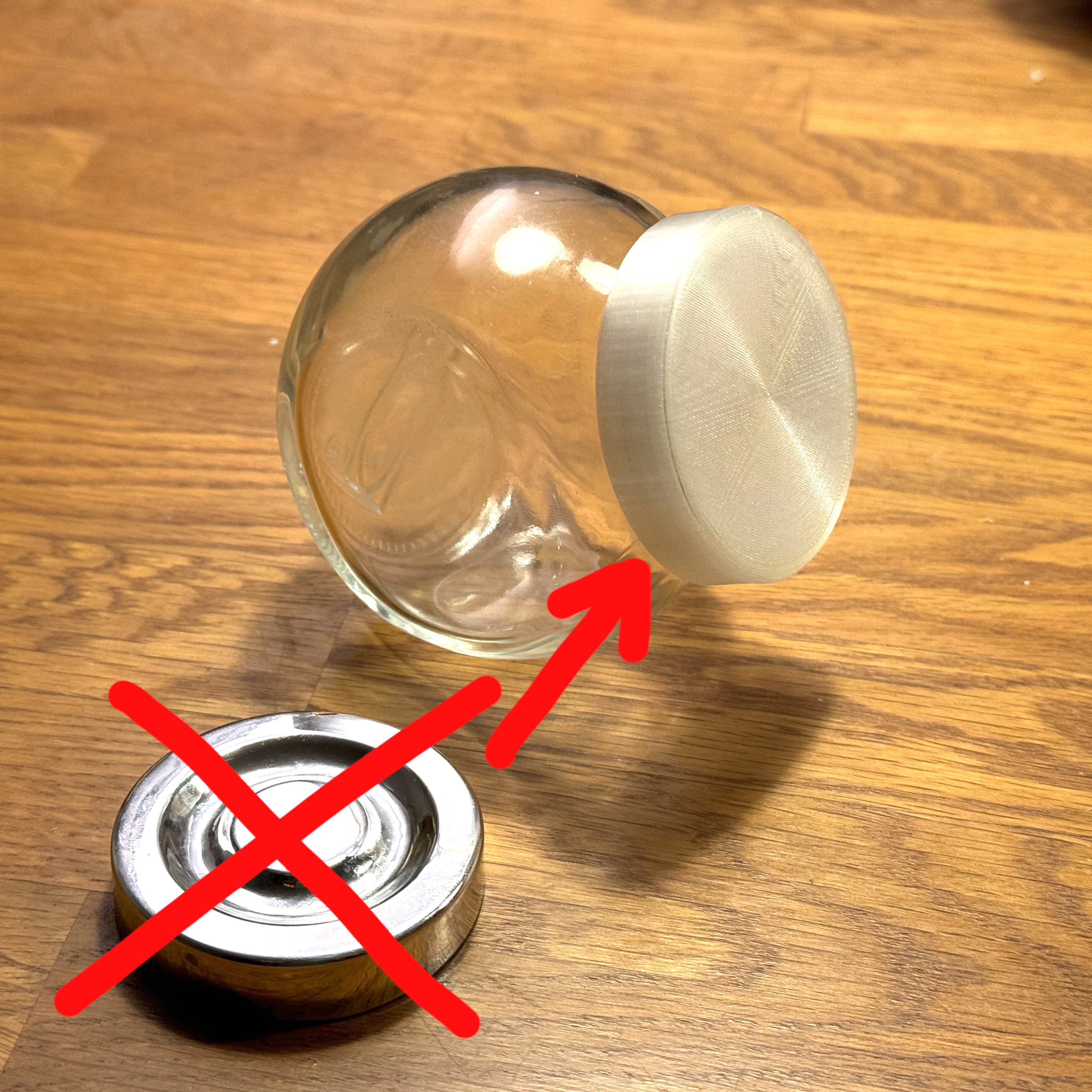 Spice container lid