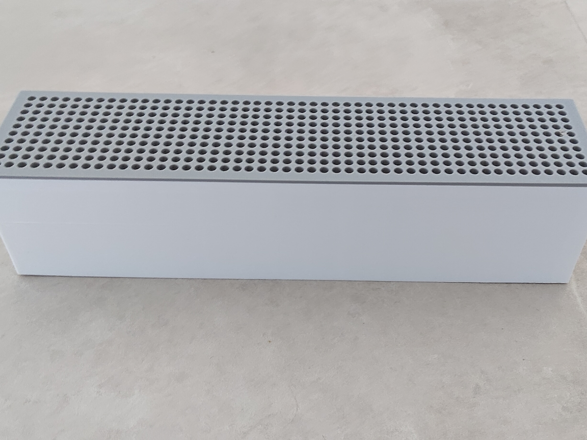 Desiccant container for filament drying box