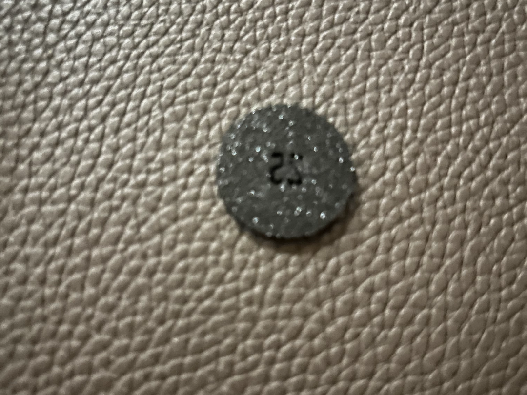 fake quarter