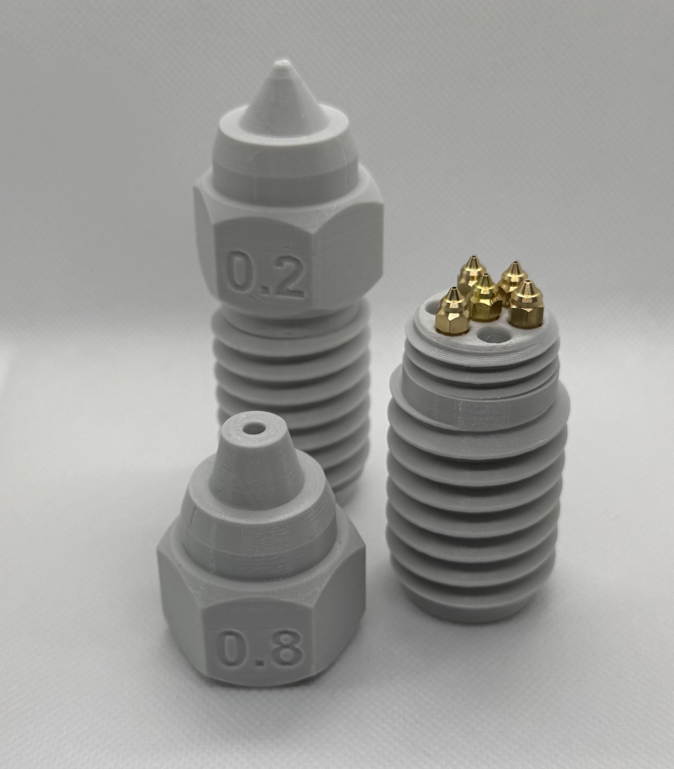 Nozzle as a holder for your nozzles (Parametric)